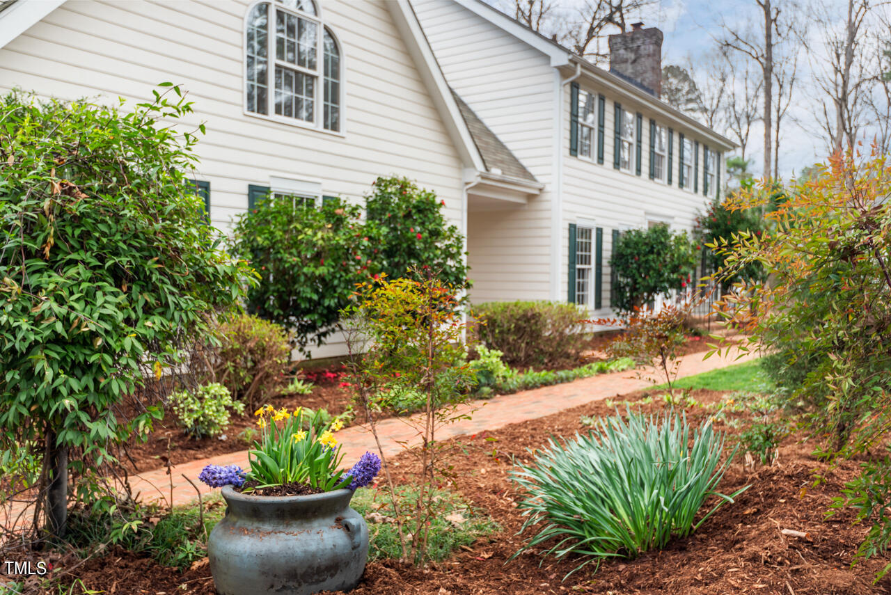 204 Longwood Drive