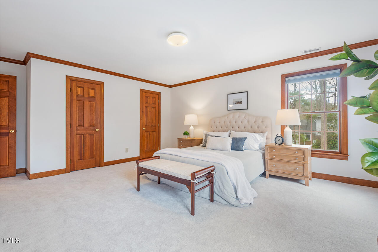 204 Longwood Drive