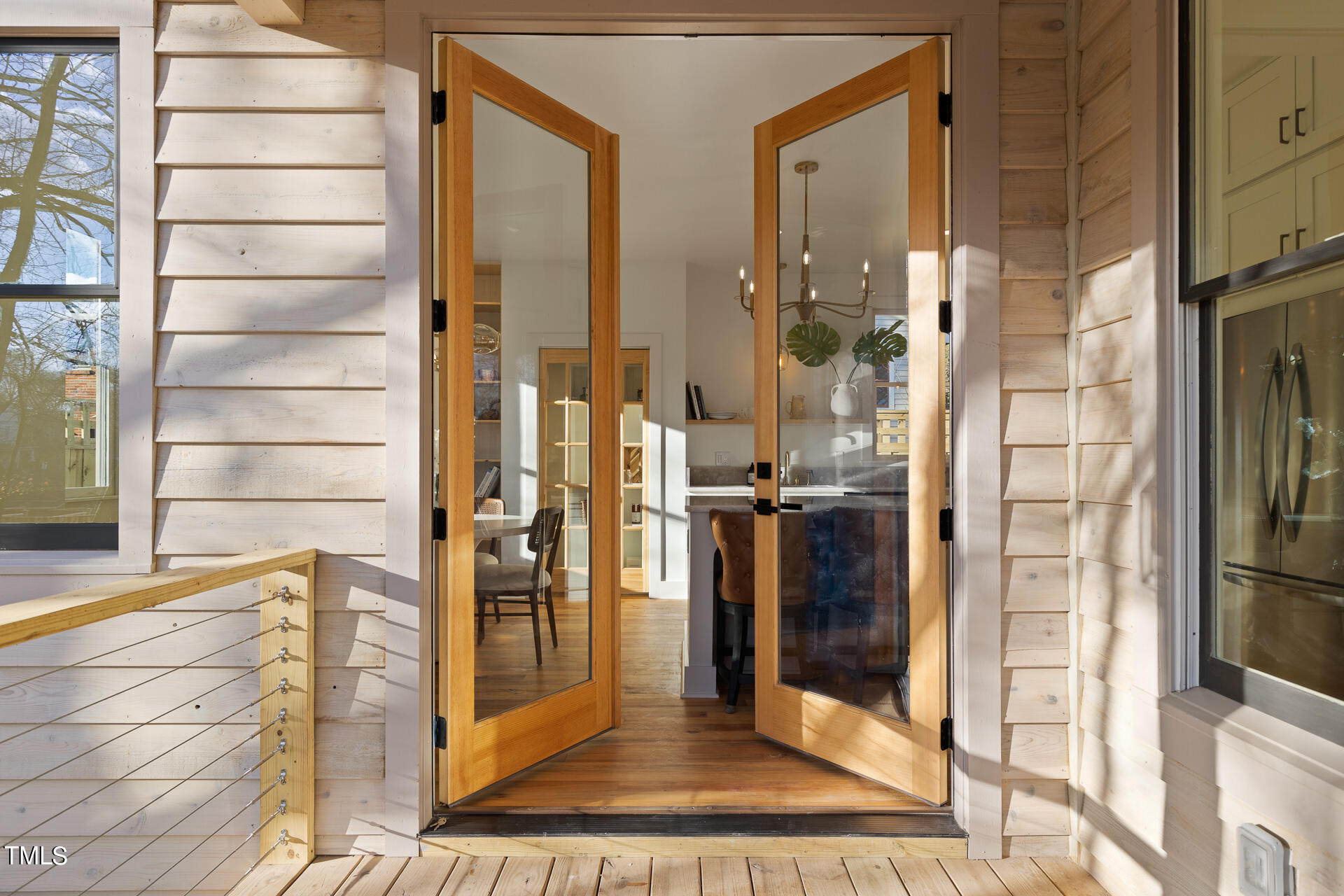 208b E Trinity Avenue