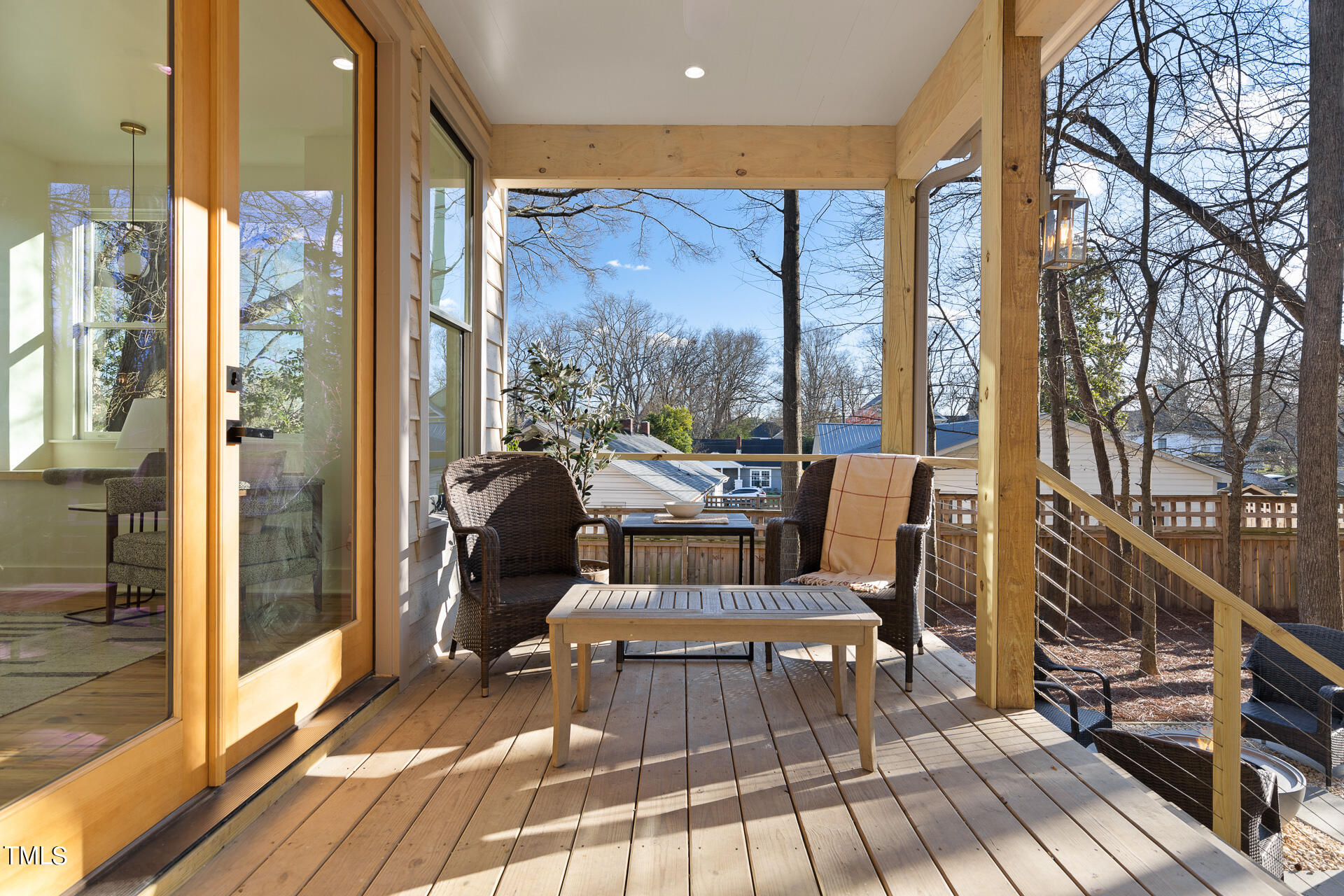 208b E Trinity Avenue