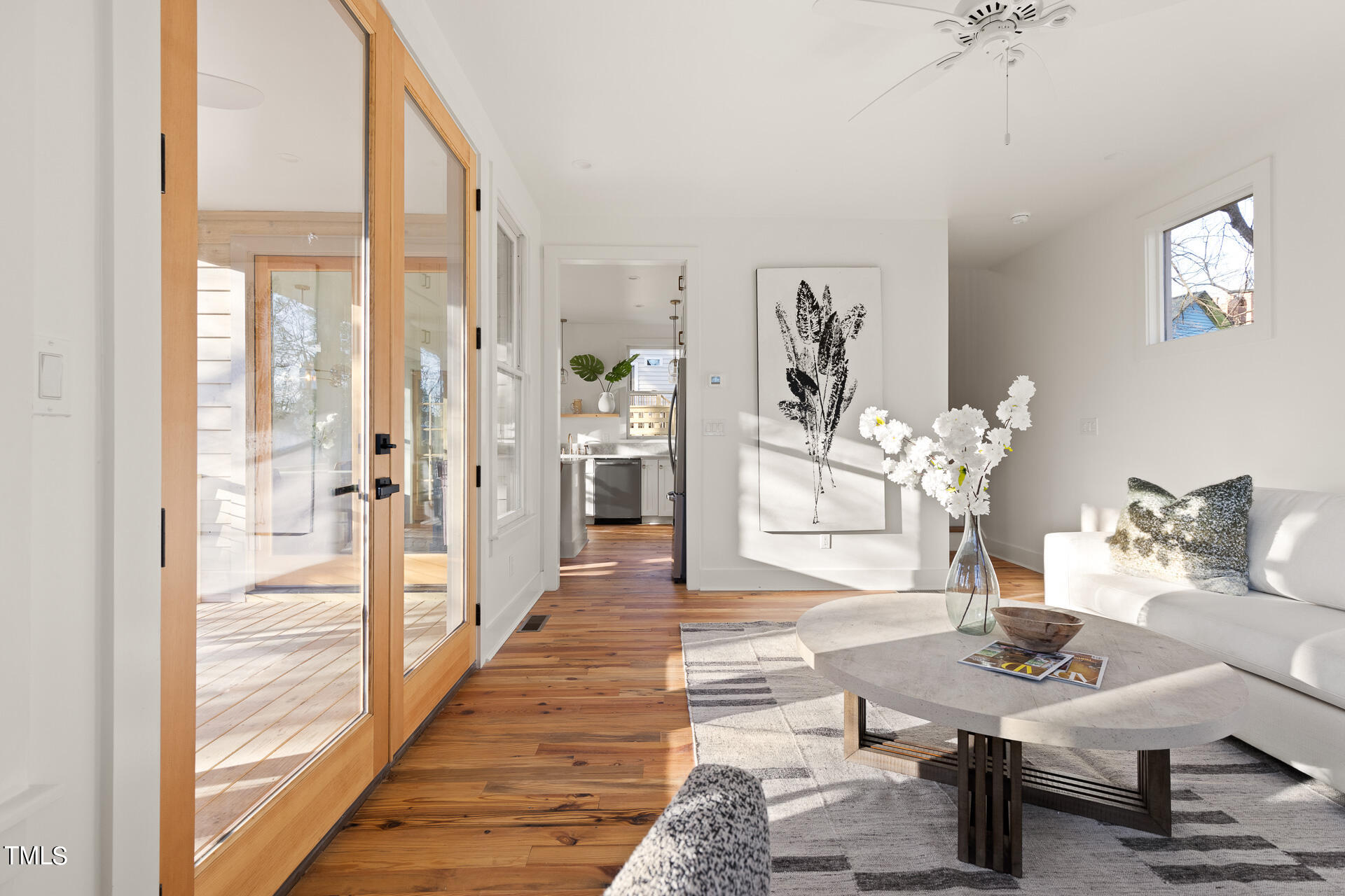 208b E Trinity Avenue