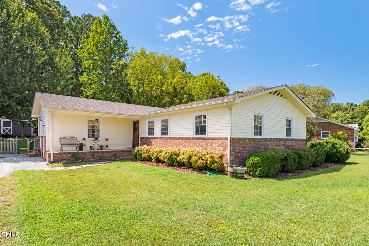 231 Tracy Trail