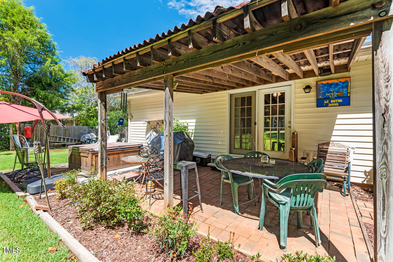 231 Tracy Trail