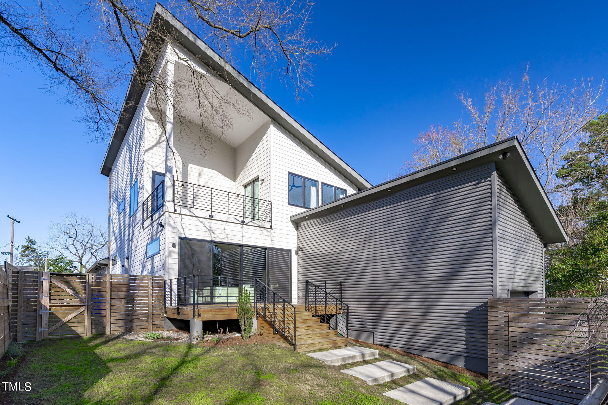 1016 Onslow Street