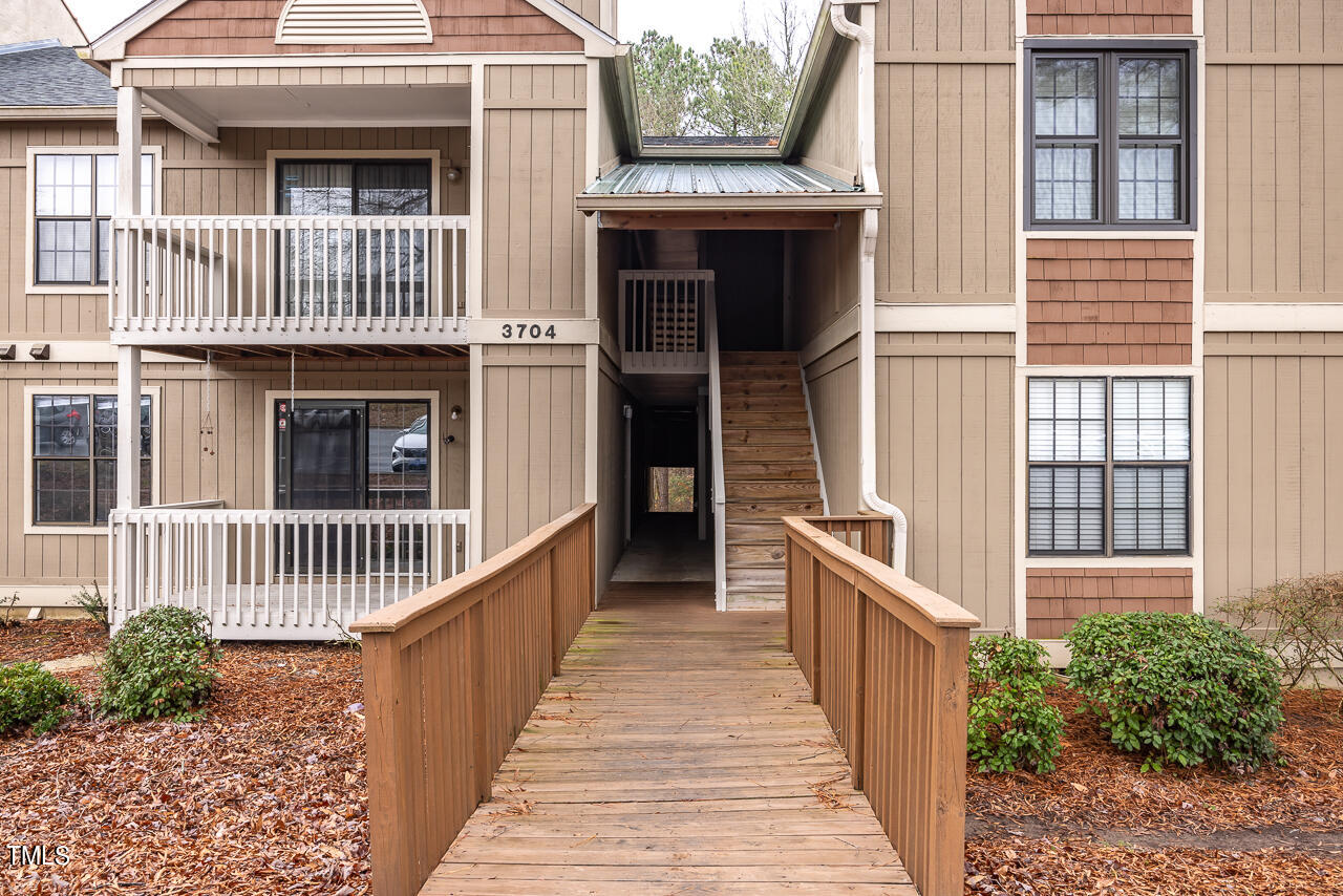 3704 Chimney Ridge Place # 104