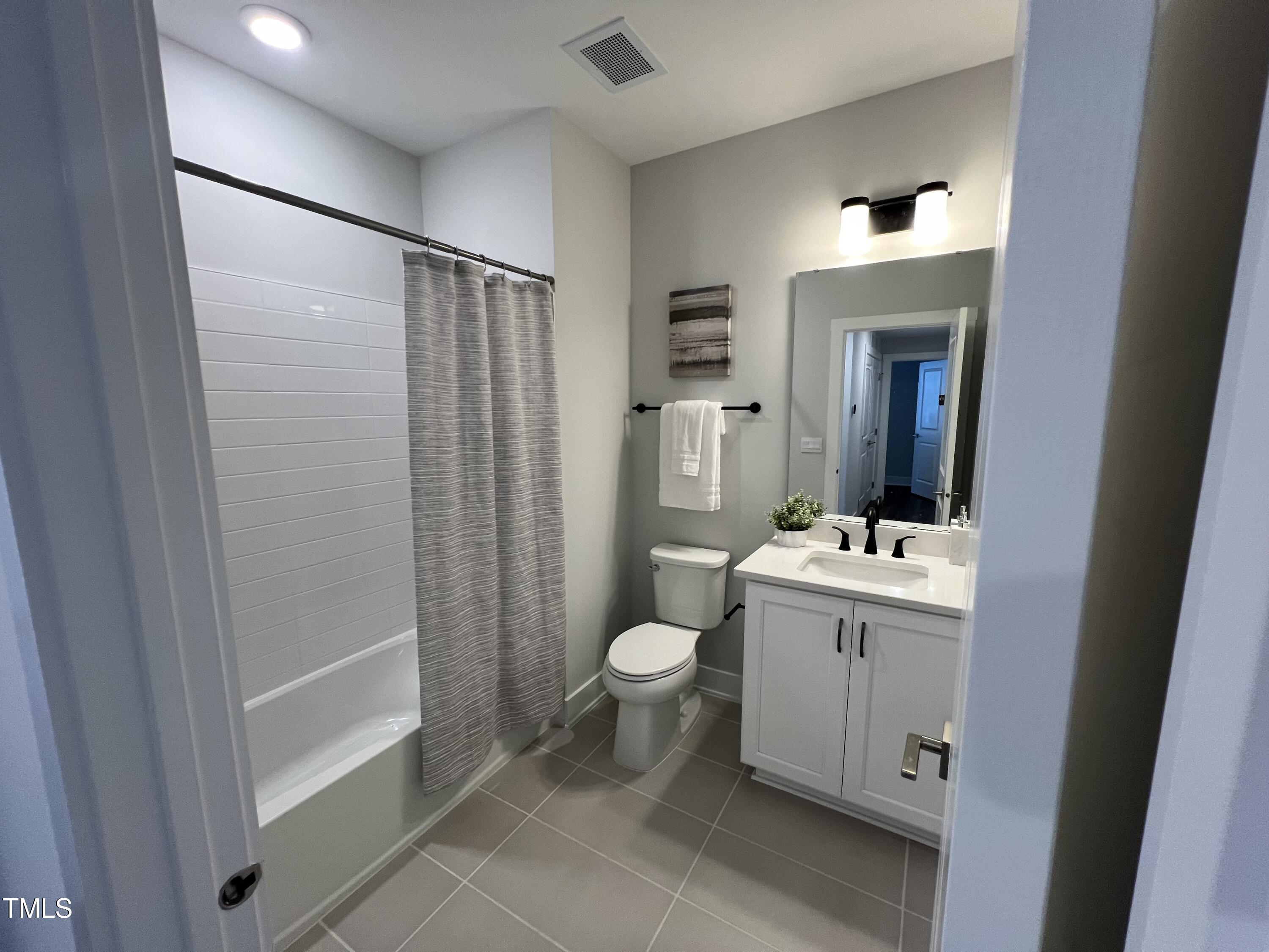 11548 Helmond Way # 106