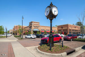 11548 Helmond Way # 106