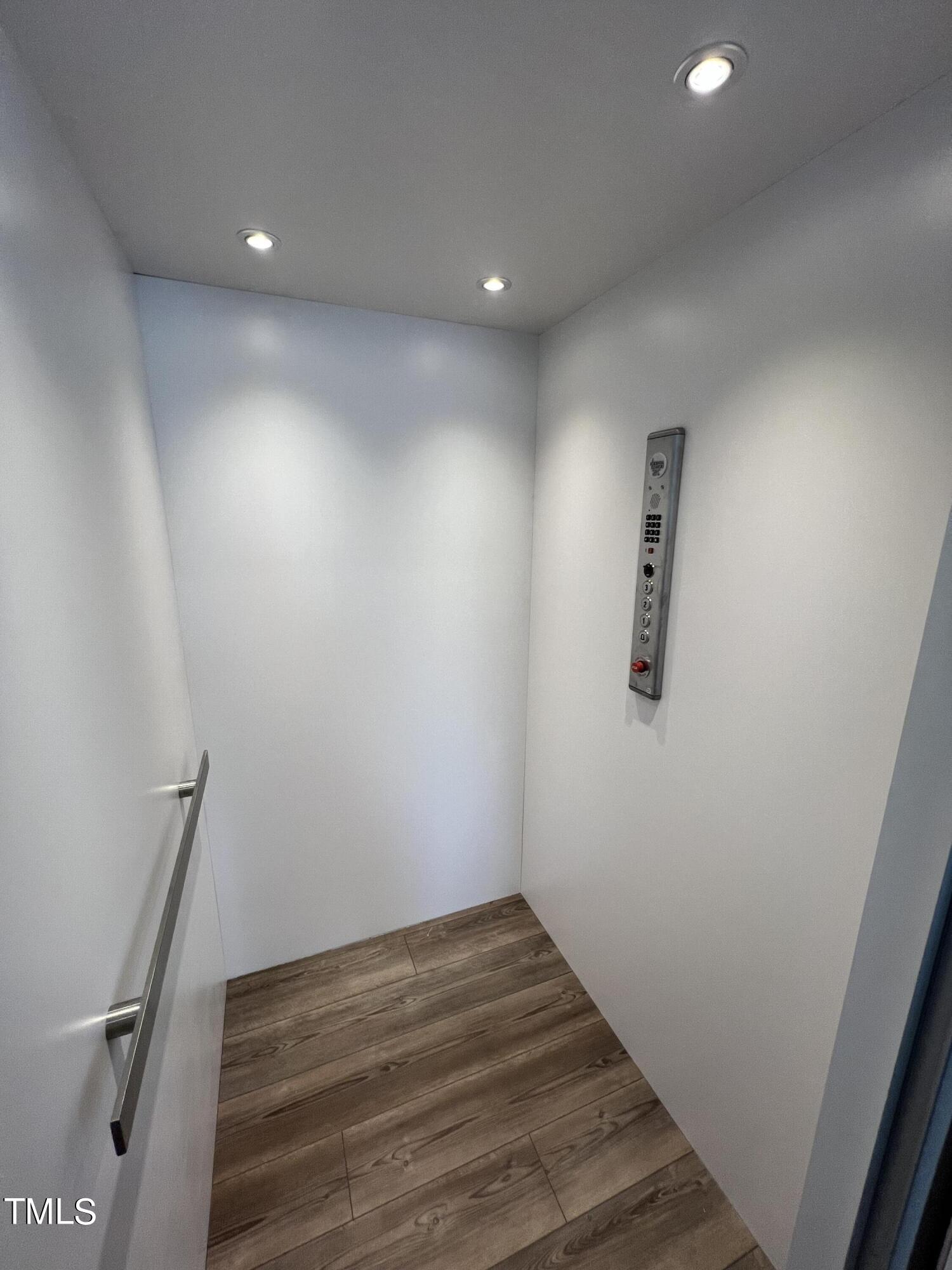 11548 Helmond Way # 106