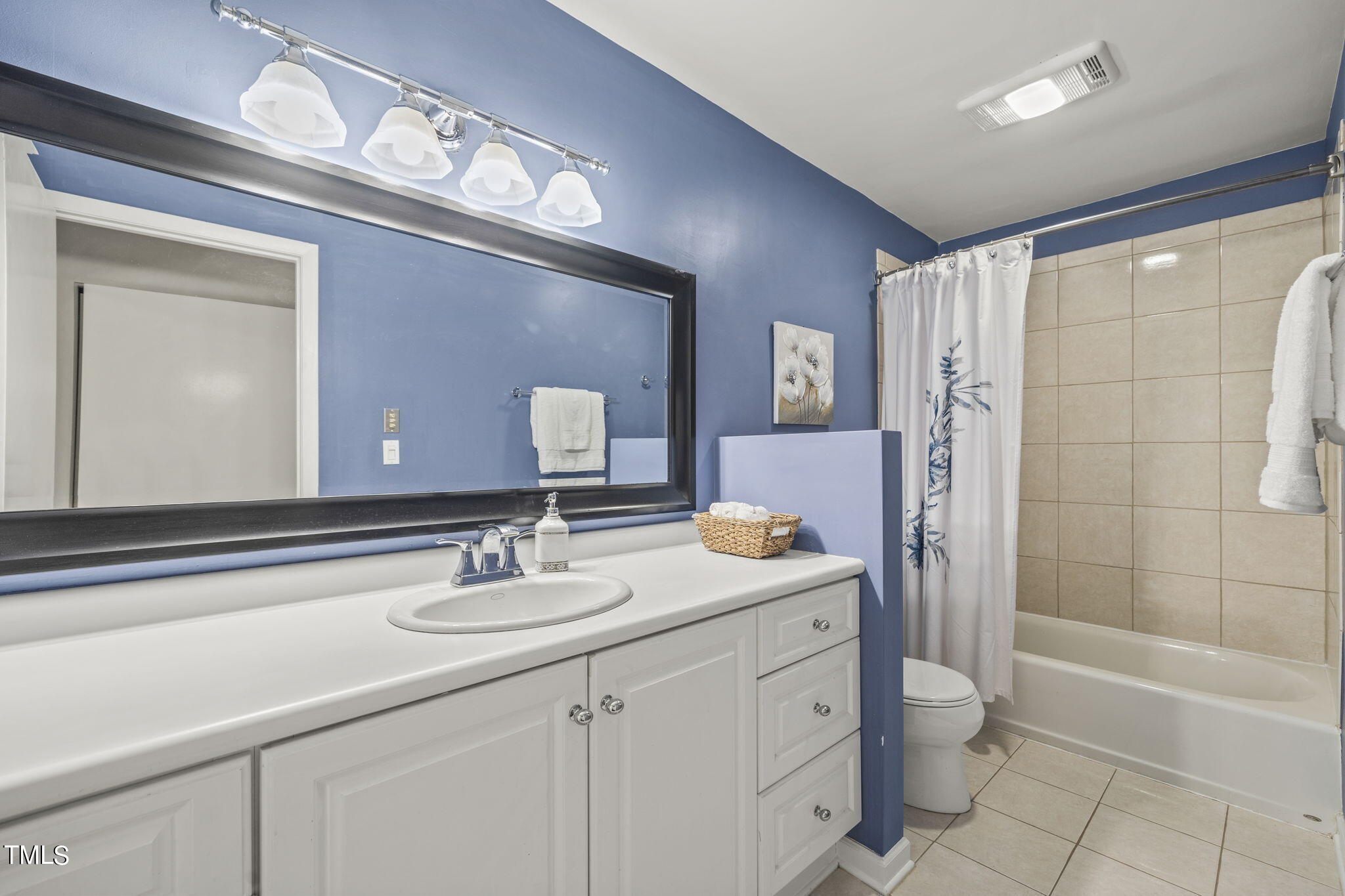 4231-F American Drive