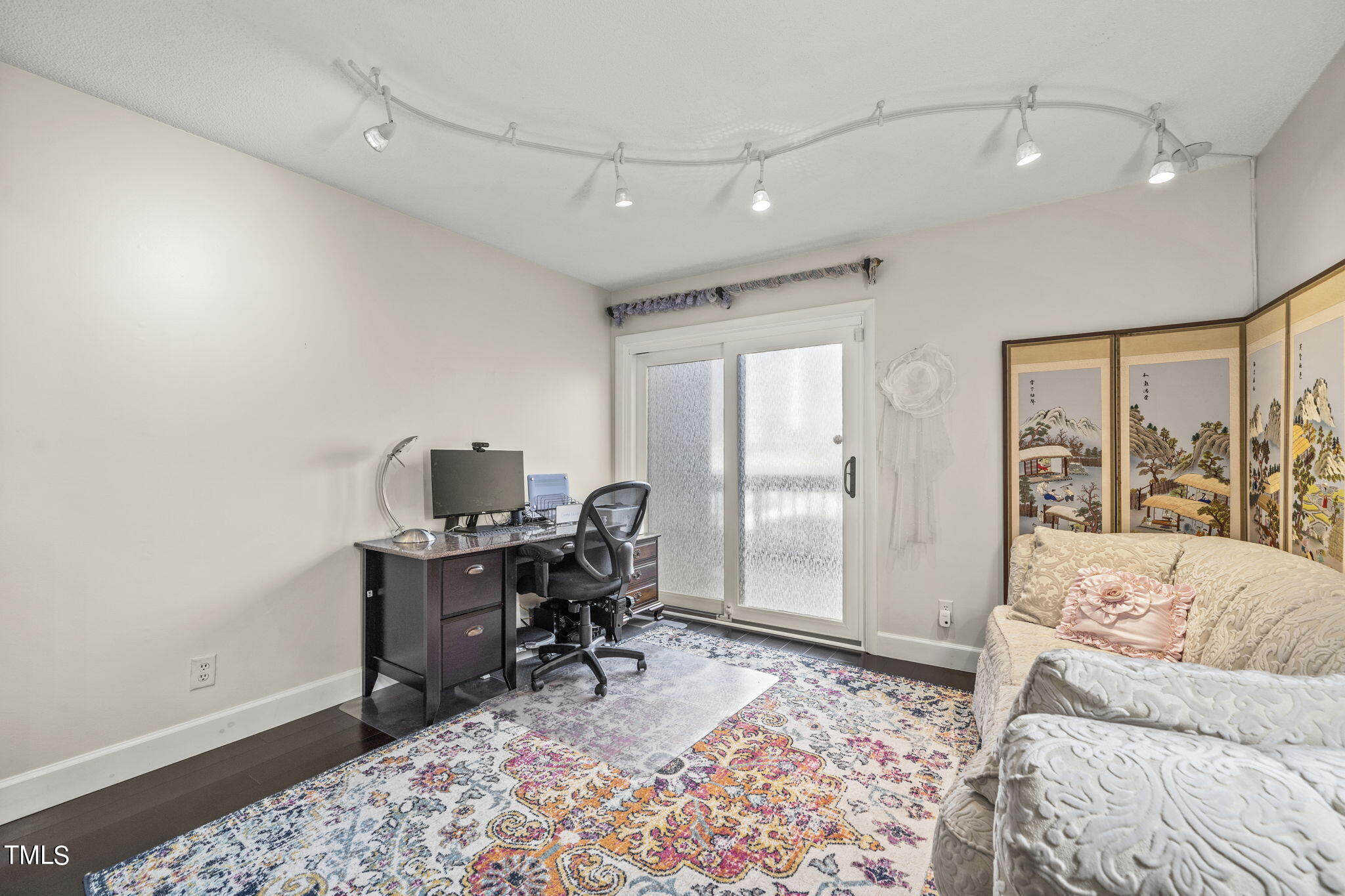 4231-F American Drive