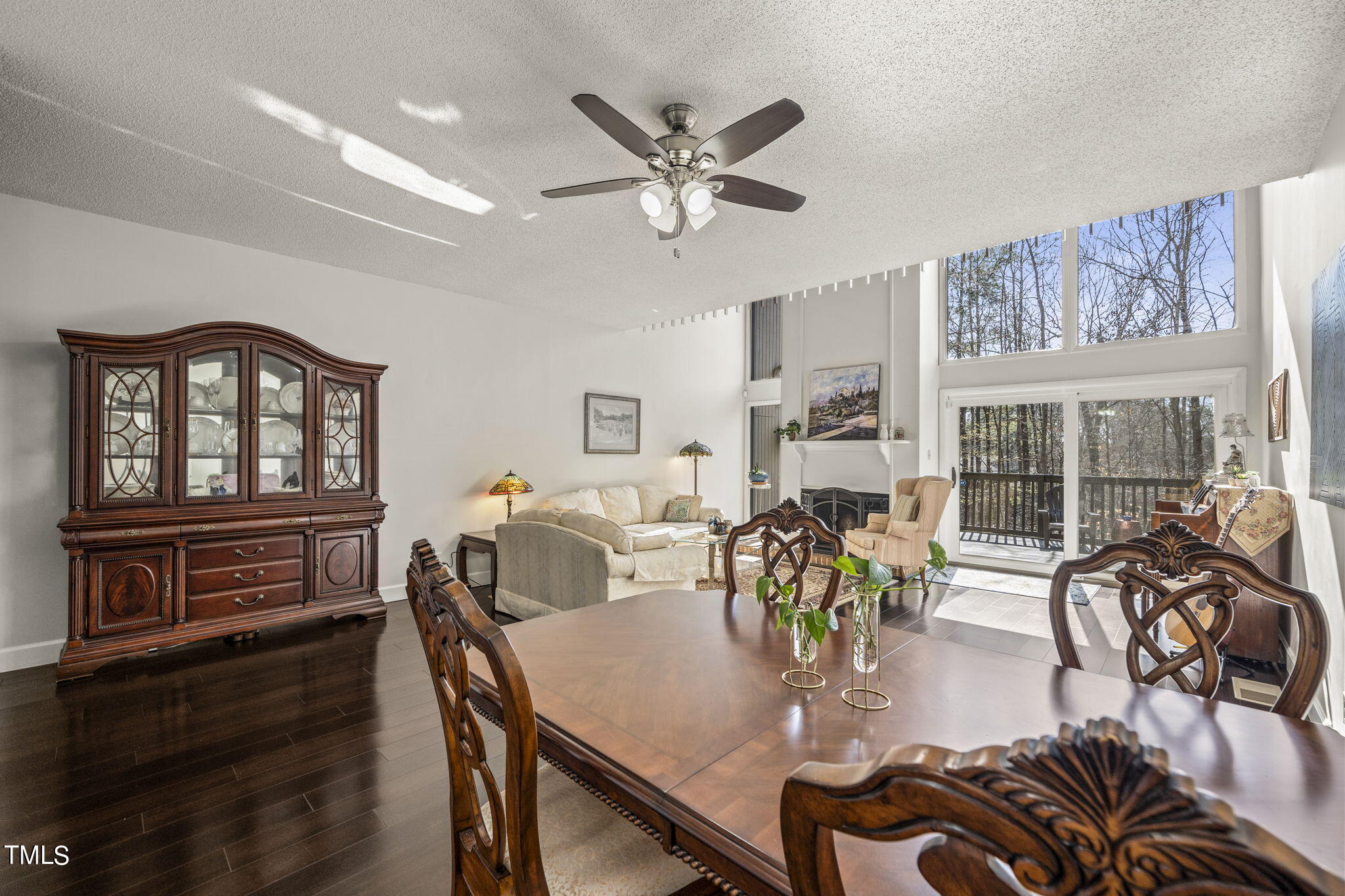 4231-F American Drive