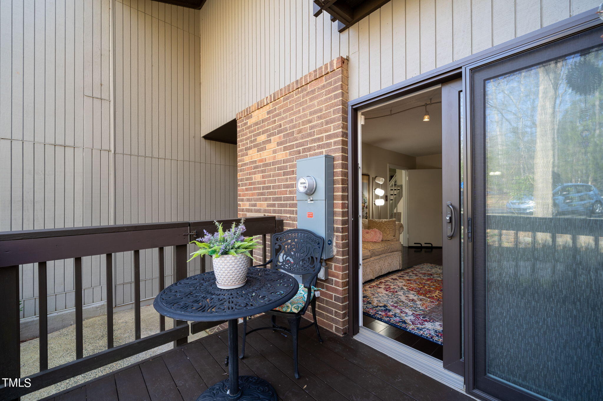 4231-F American Drive