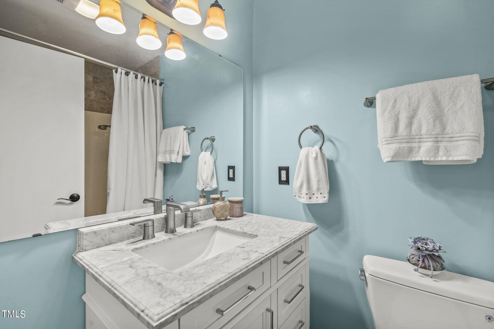 4231-F American Drive