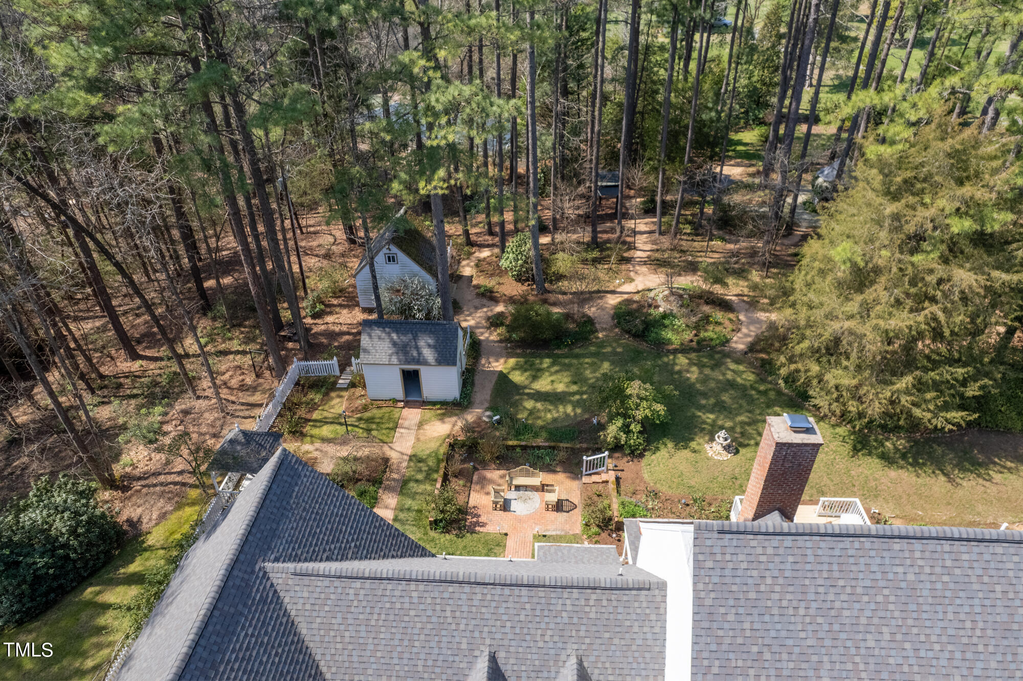 102 Sturbridge Lane