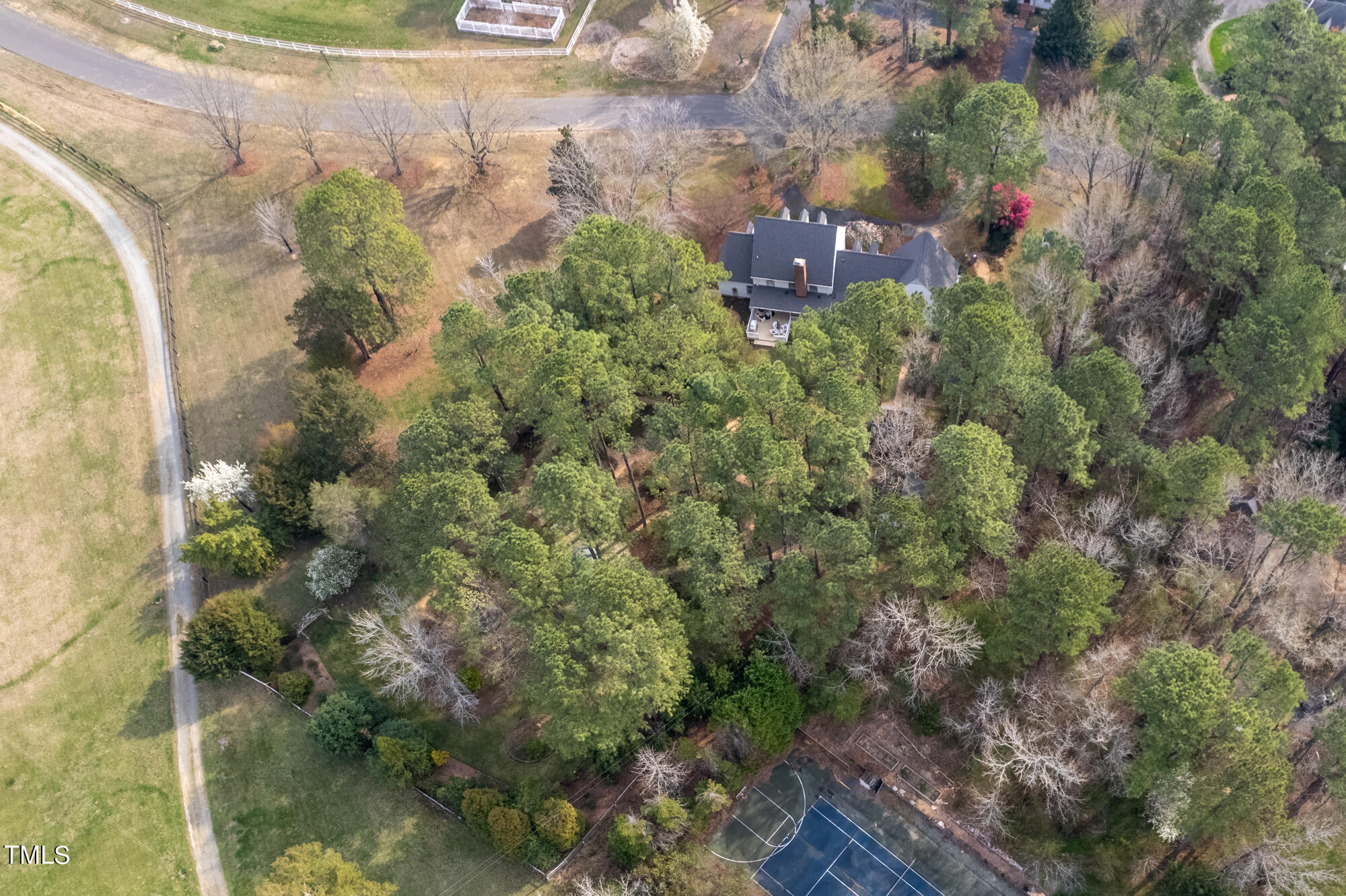102 Sturbridge Lane