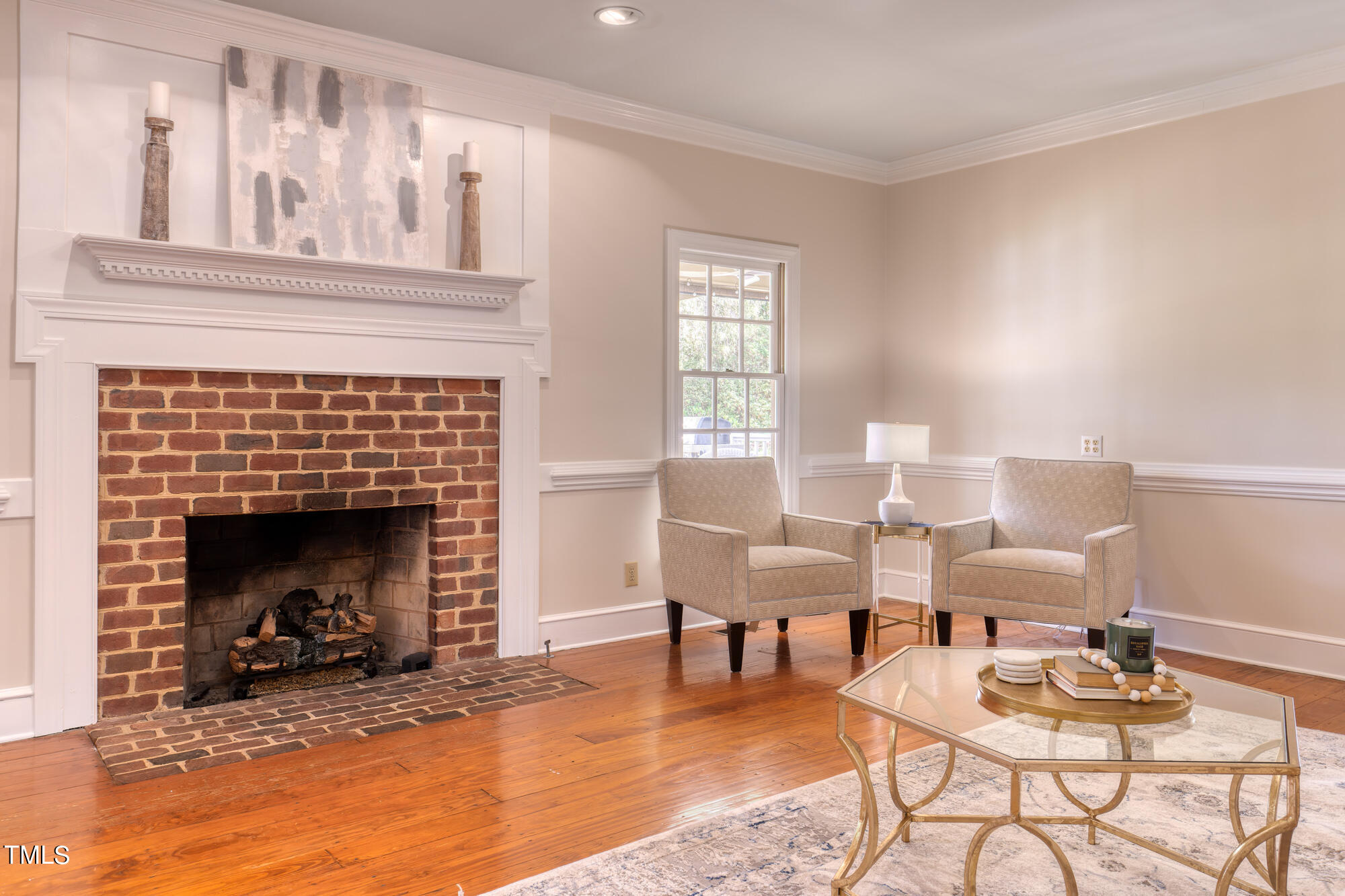 102 Sturbridge Lane