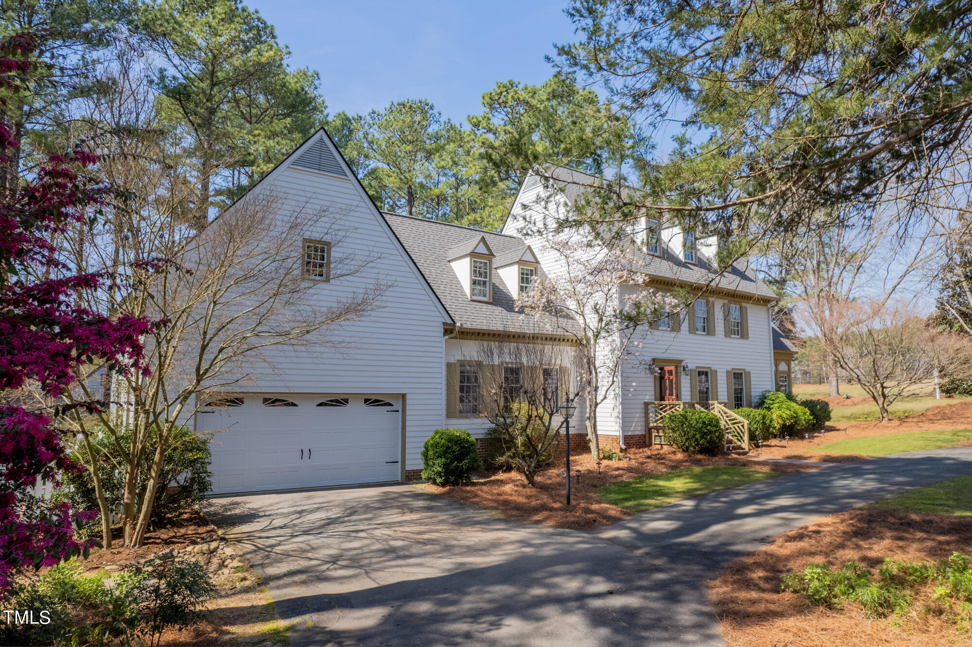102 Sturbridge Lane