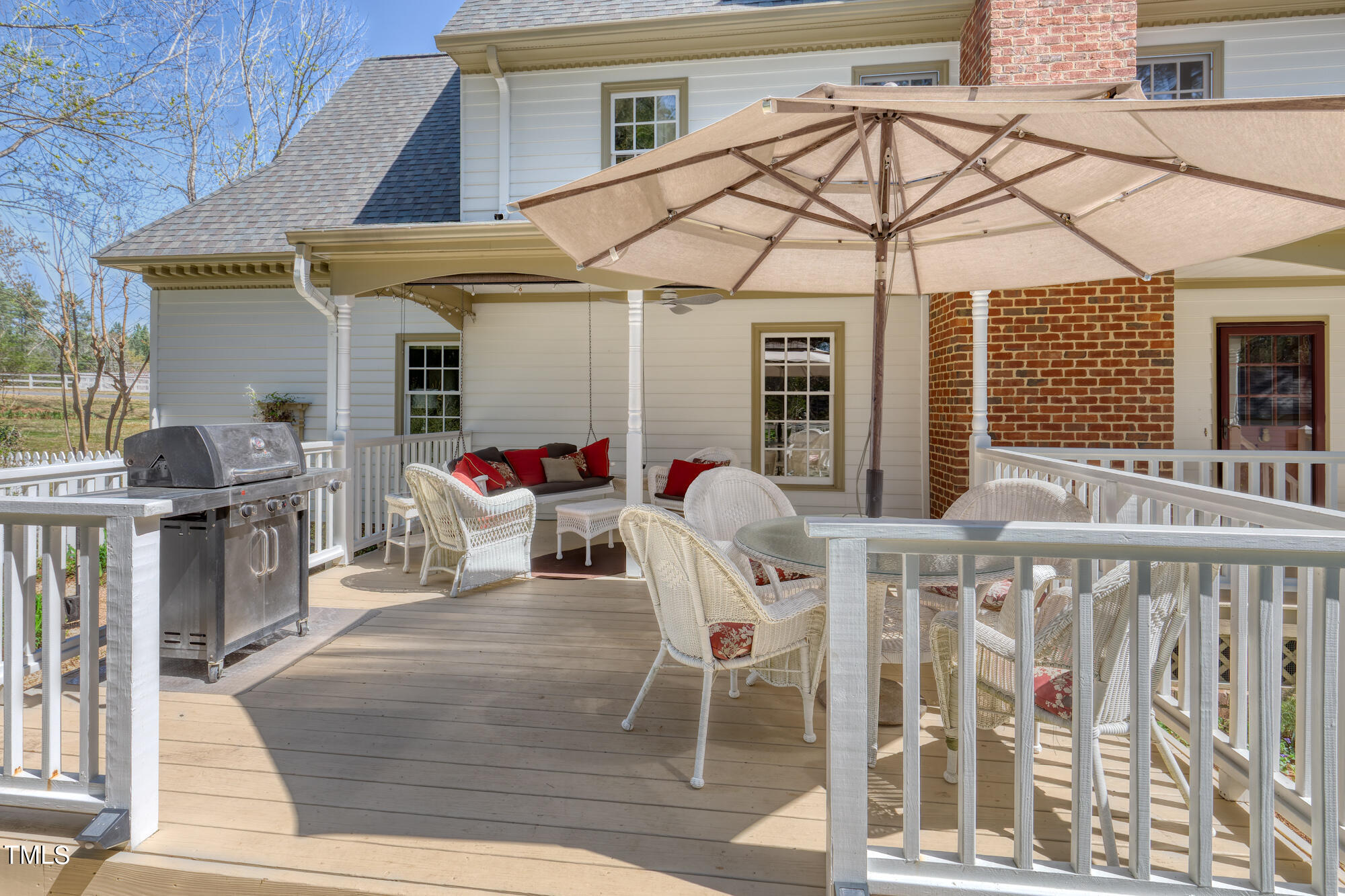 102 Sturbridge Lane