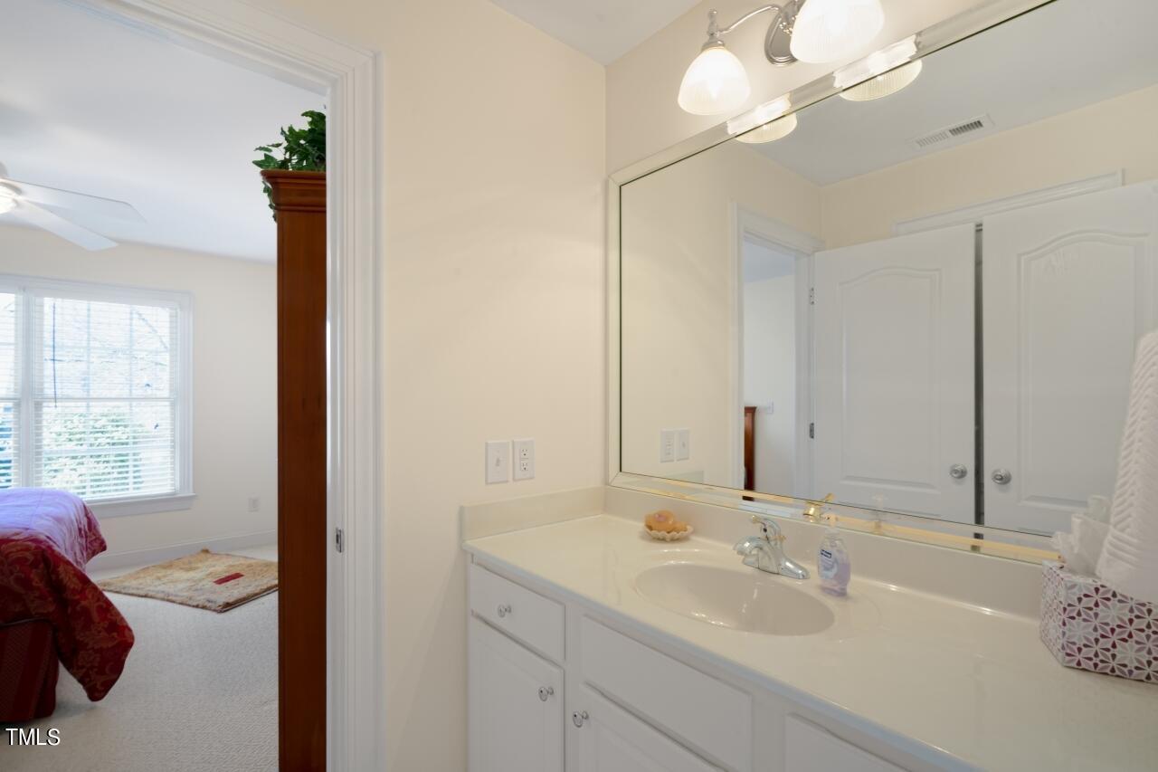 25 Georgetown Woods Drive