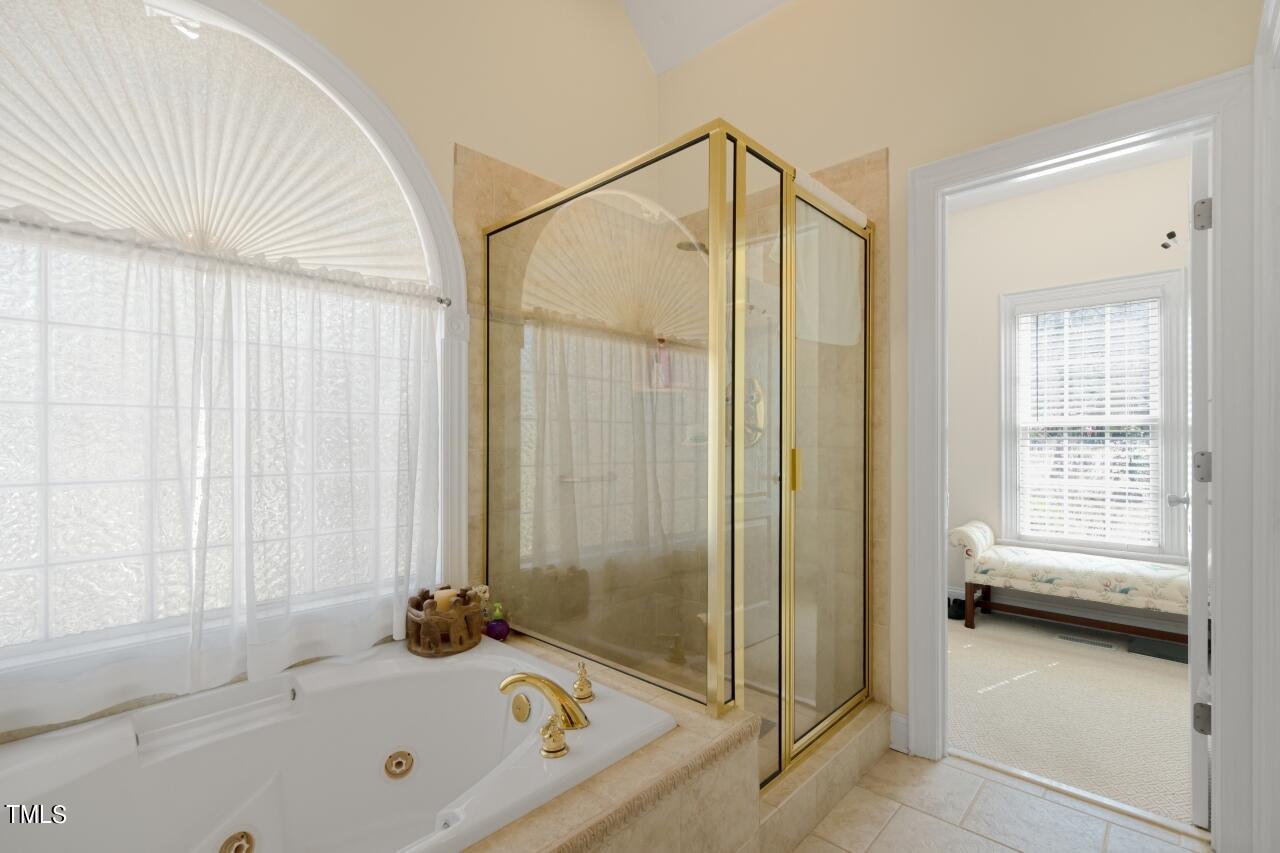 25 Georgetown Woods Drive