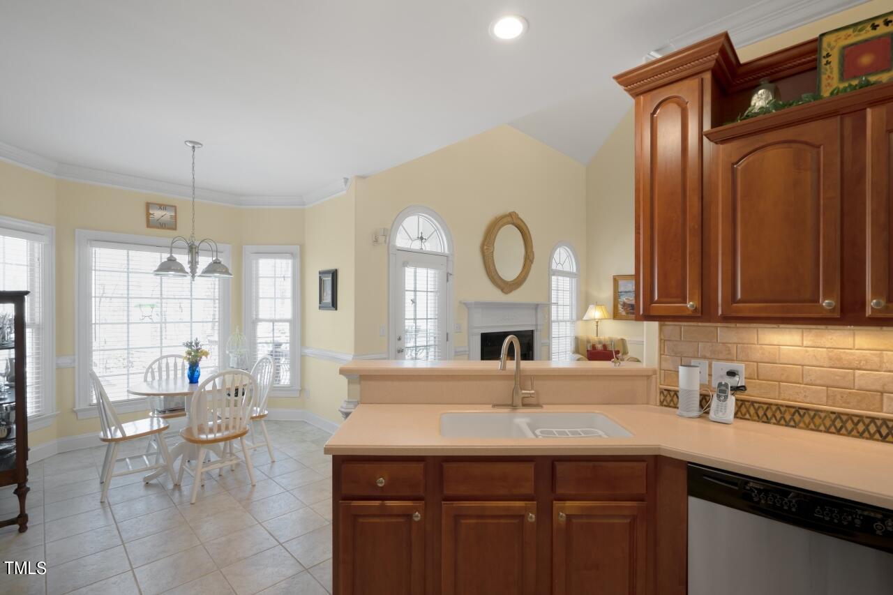 25 Georgetown Woods Drive