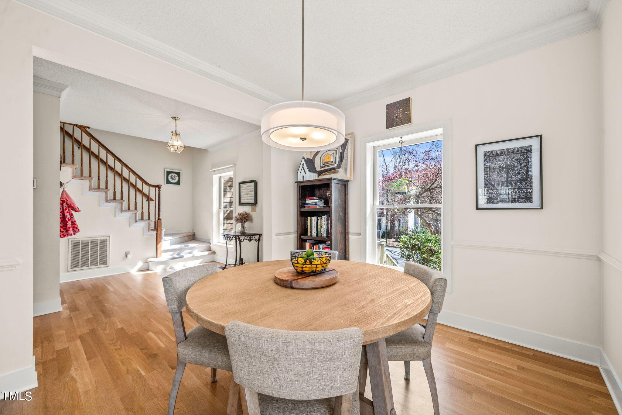 5126 Oakbrook Drive