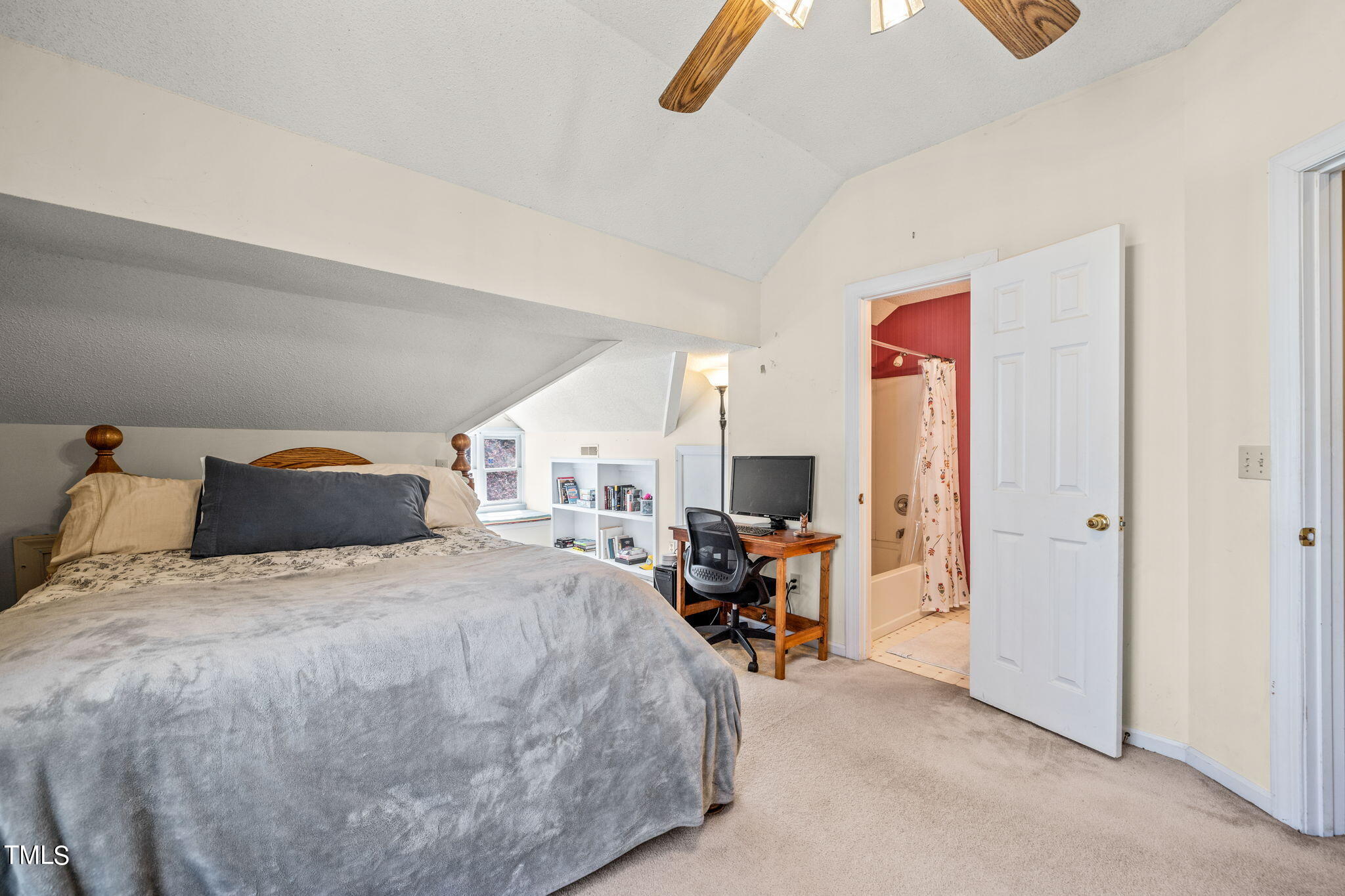 5126 Oakbrook Drive