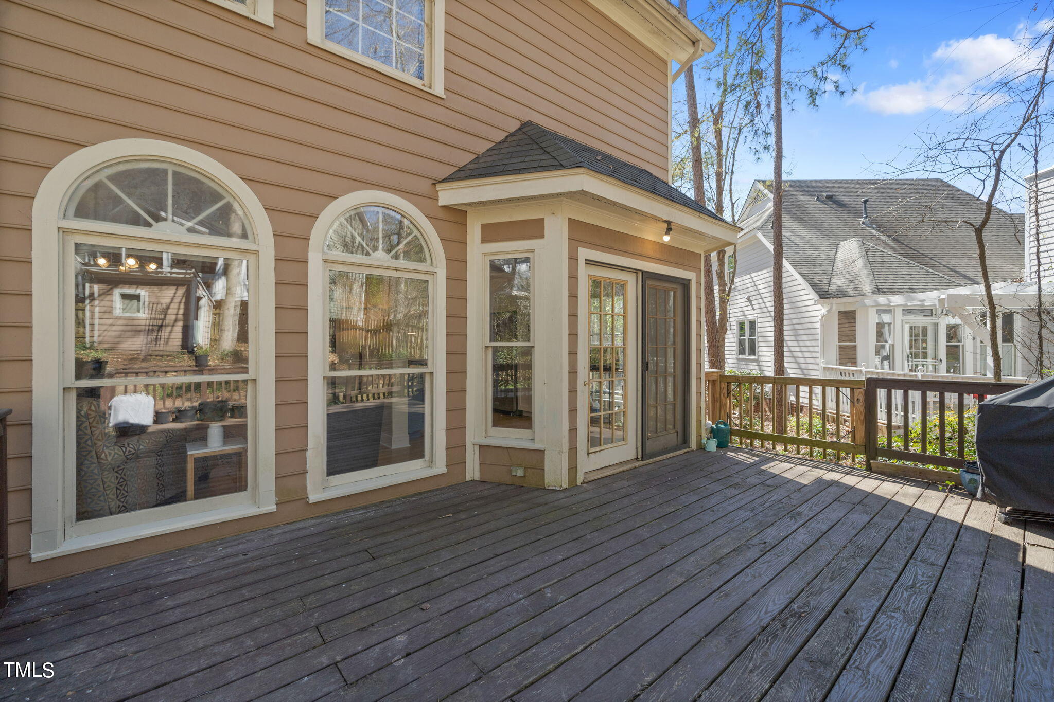 5126 Oakbrook Drive