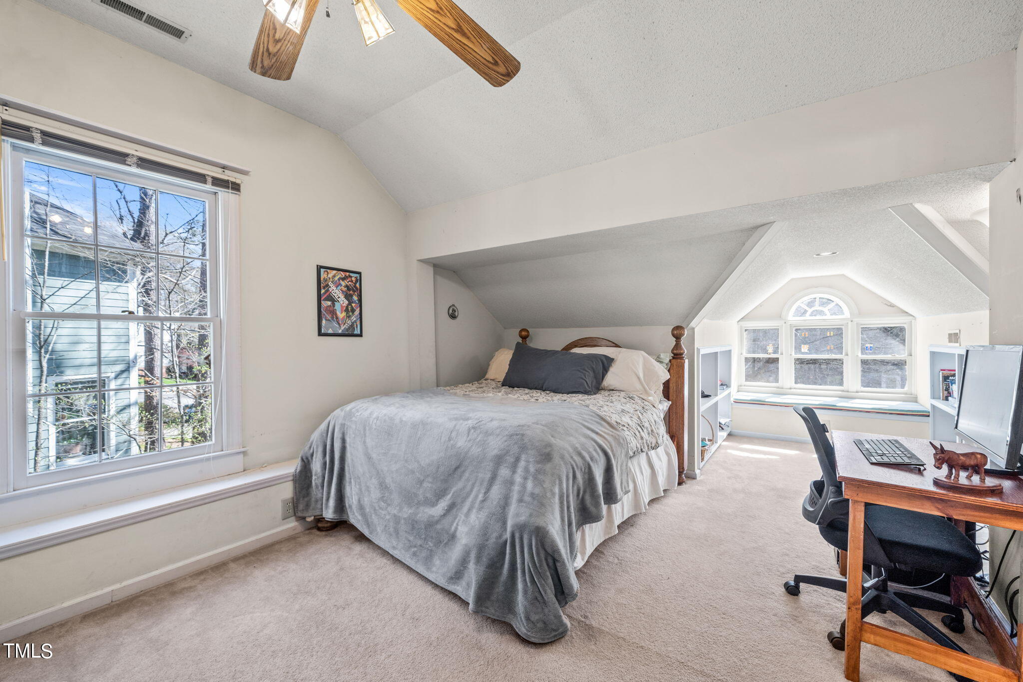 5126 Oakbrook Drive
