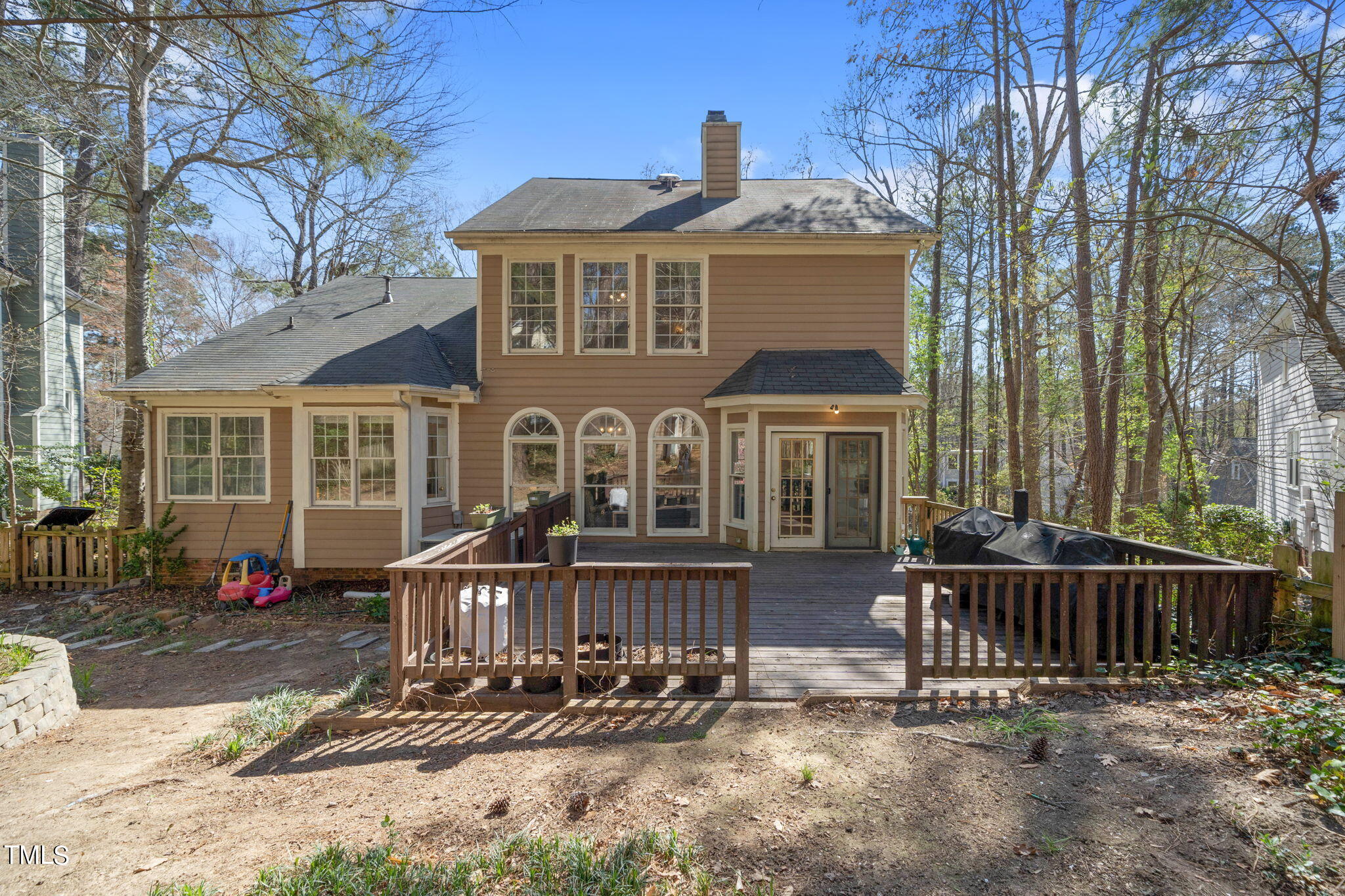 5126 Oakbrook Drive