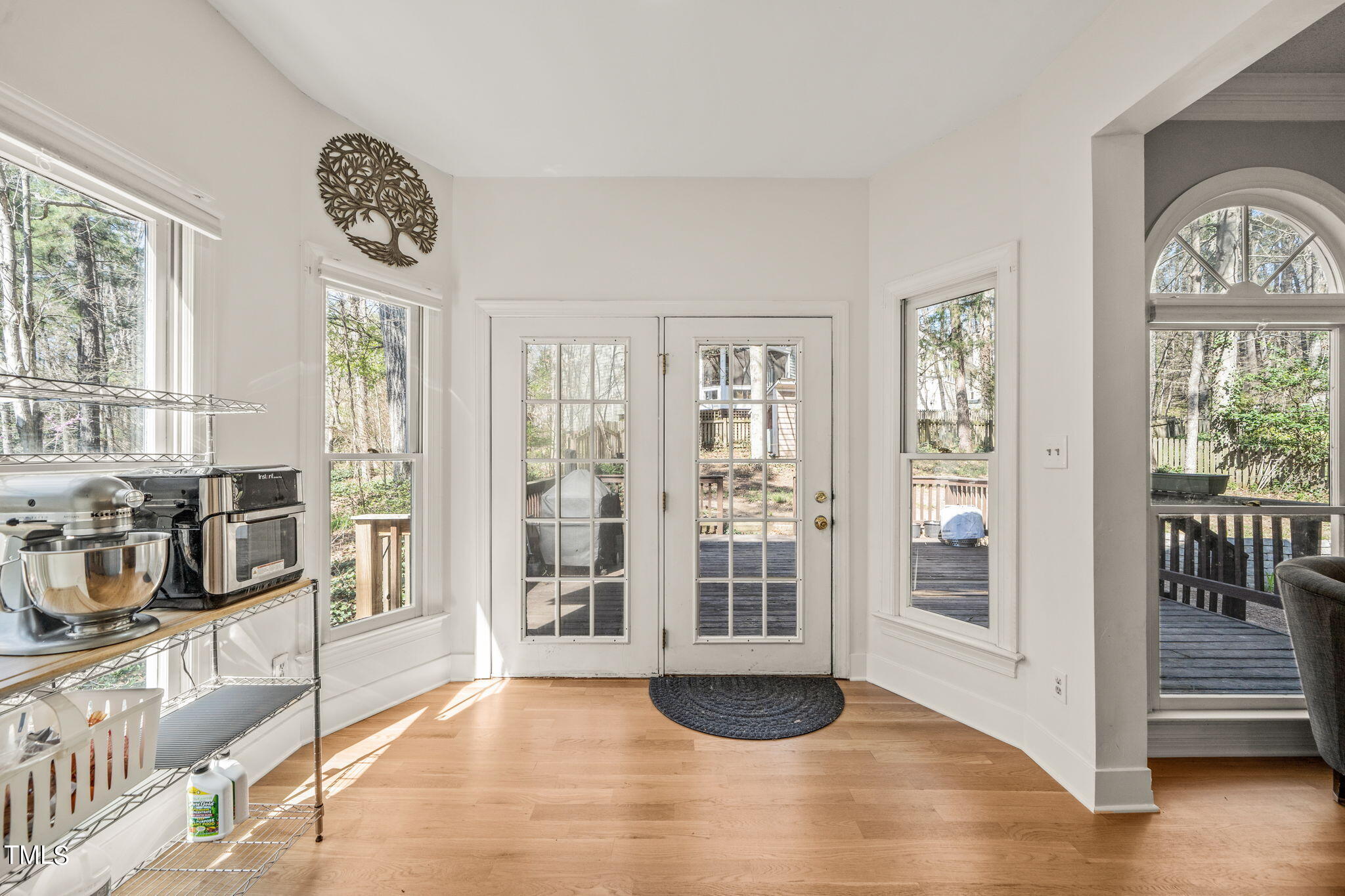 5126 Oakbrook Drive
