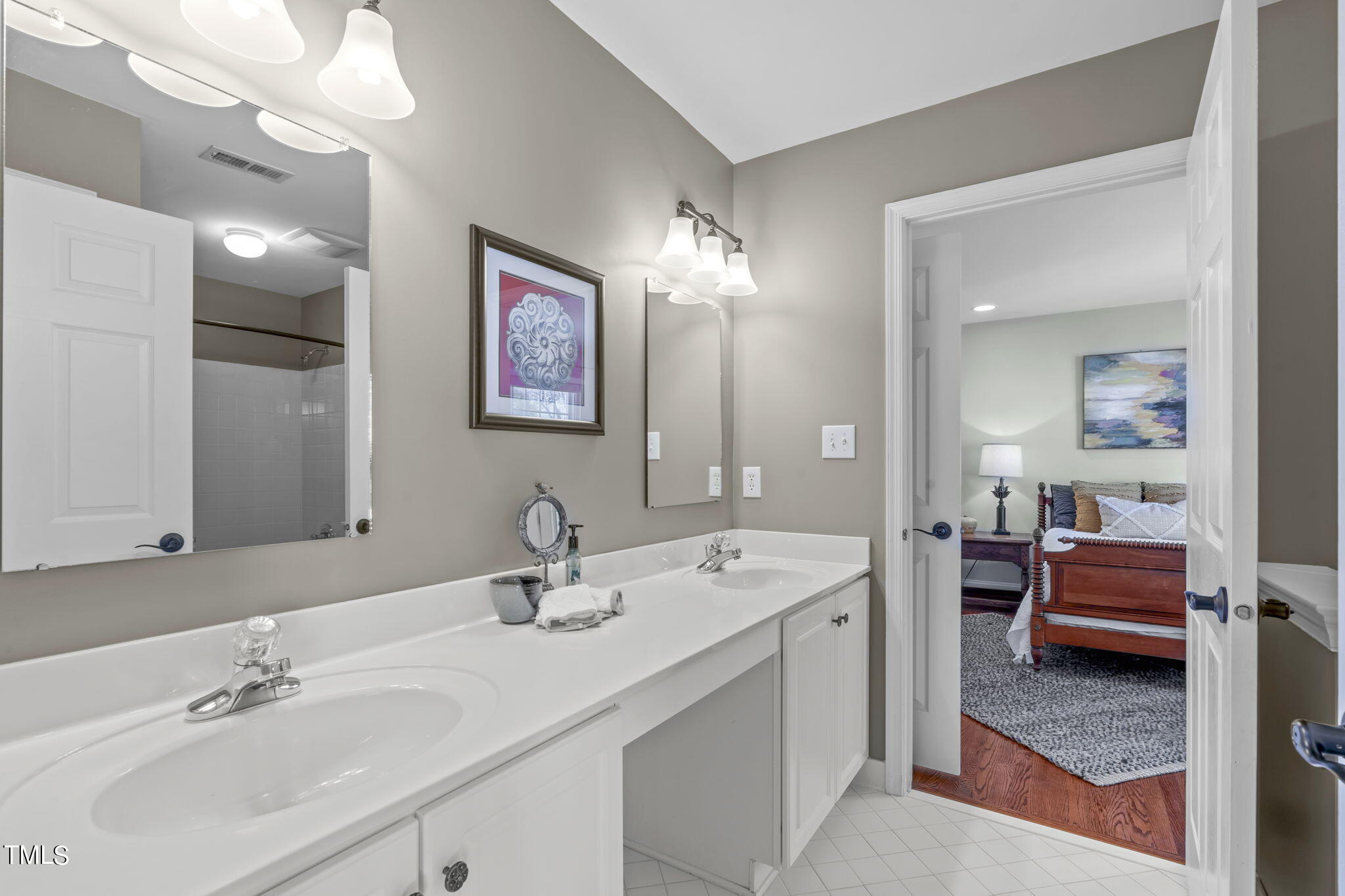 400 Preston Village Way