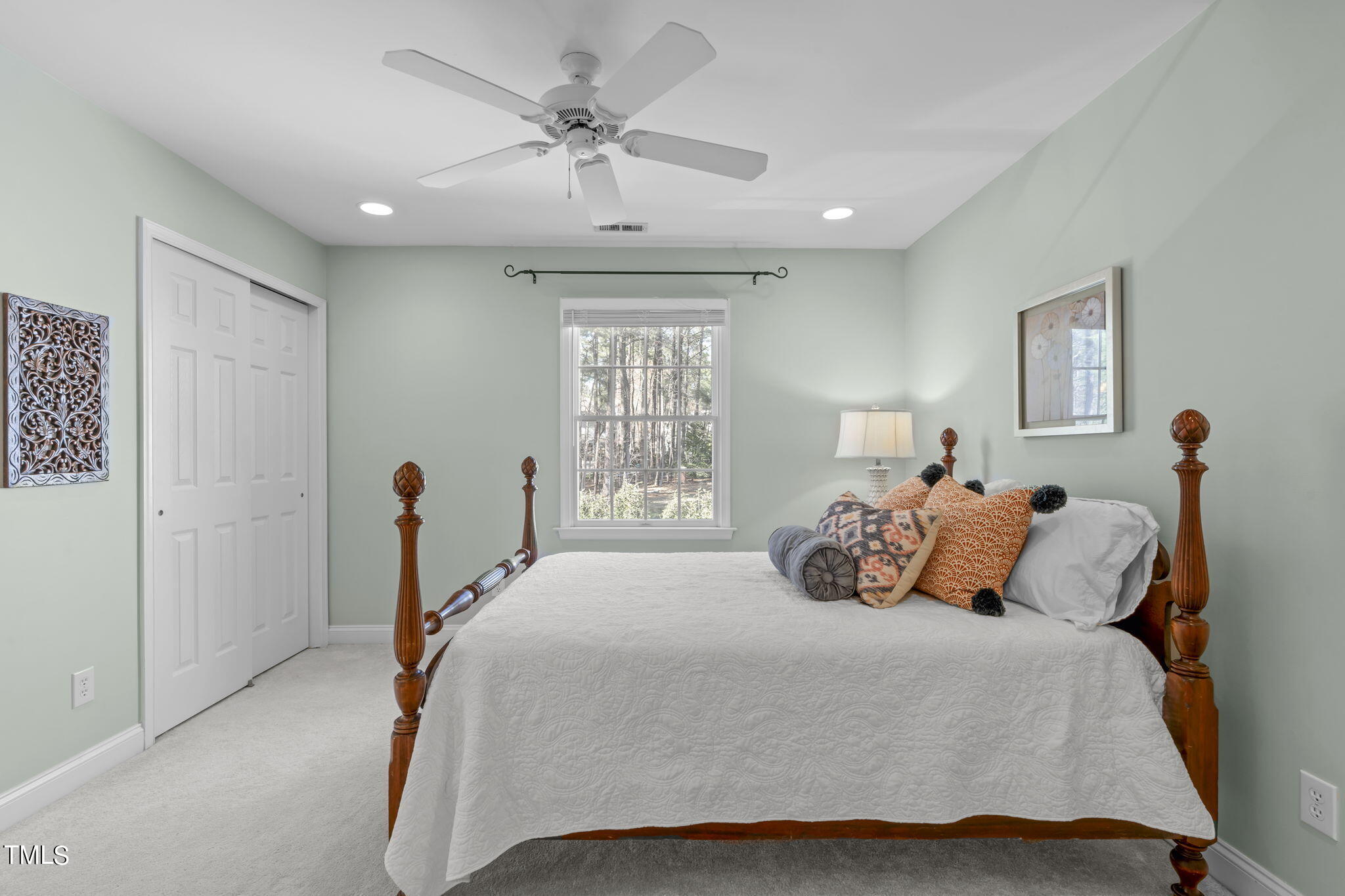 400 Preston Village Way