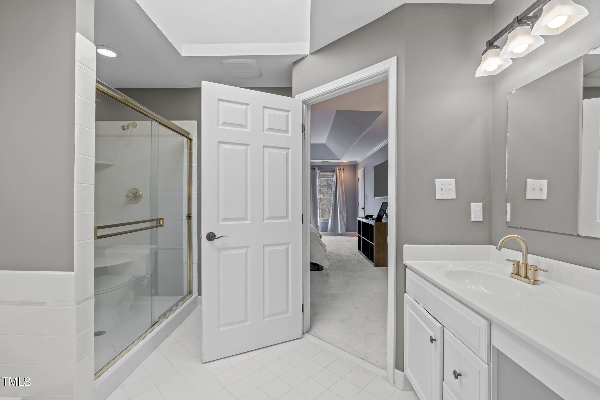 400 Preston Village Way