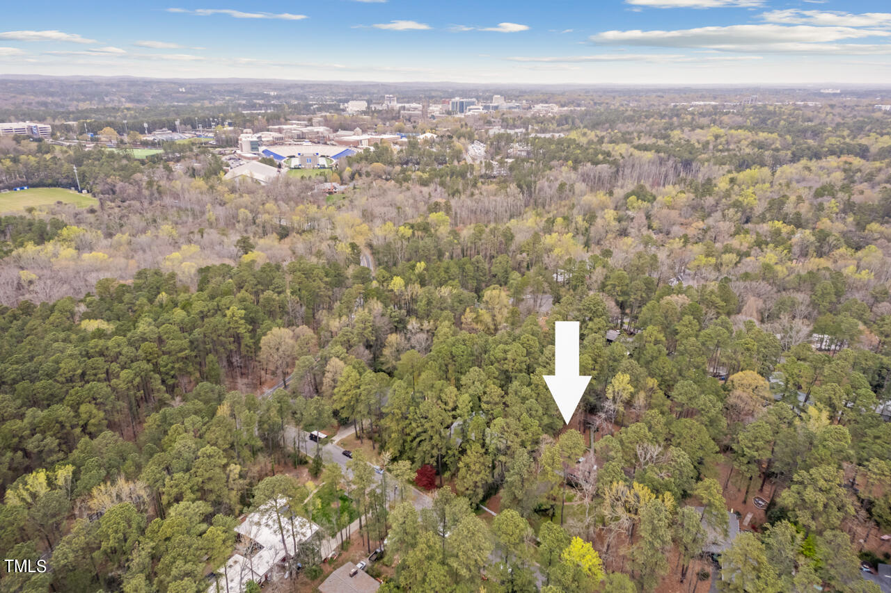 2528 Wrightwood Avenue