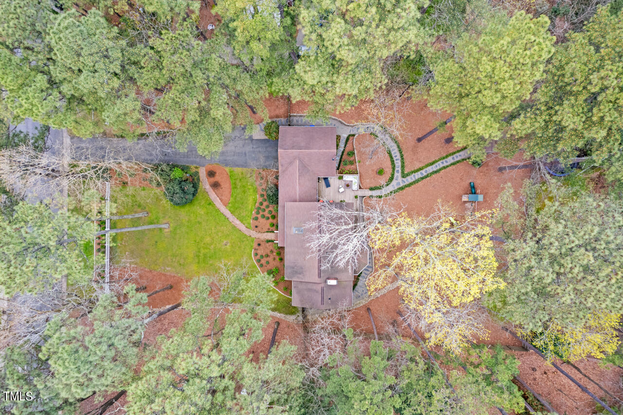 2528 Wrightwood Avenue