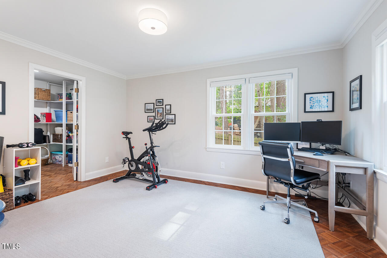 2528 Wrightwood Avenue