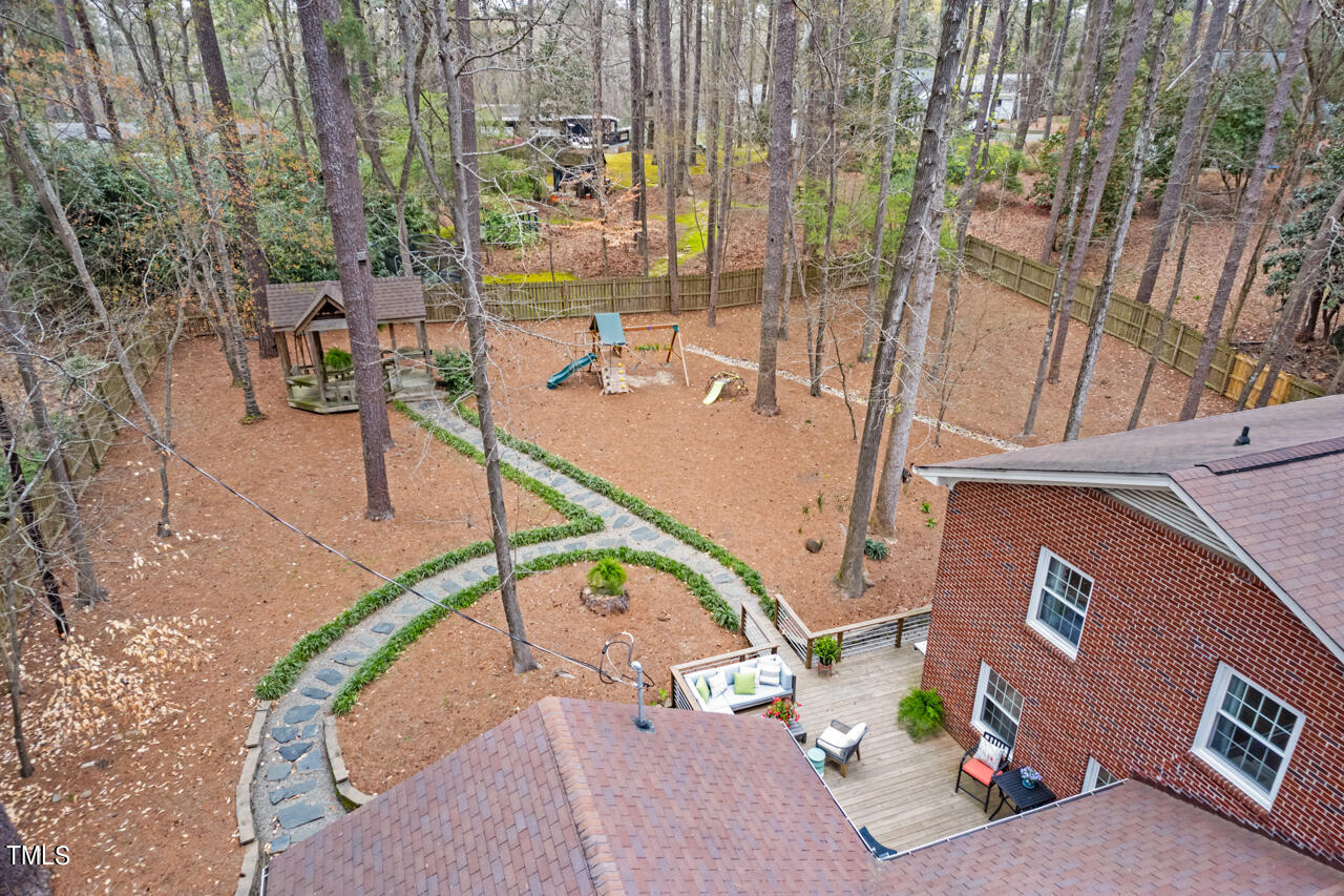 2528 Wrightwood Avenue