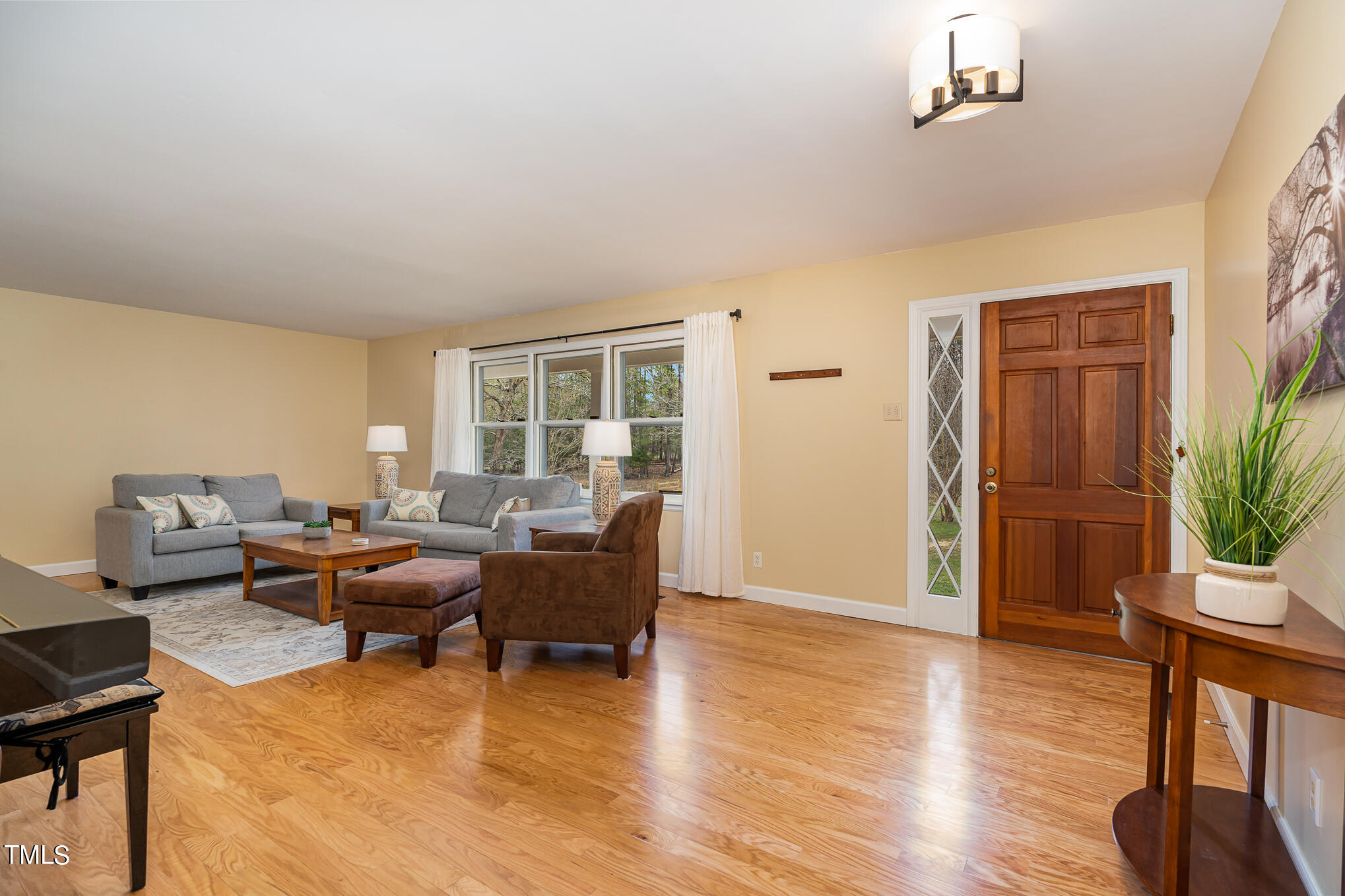 4407 Mcdermott Drive