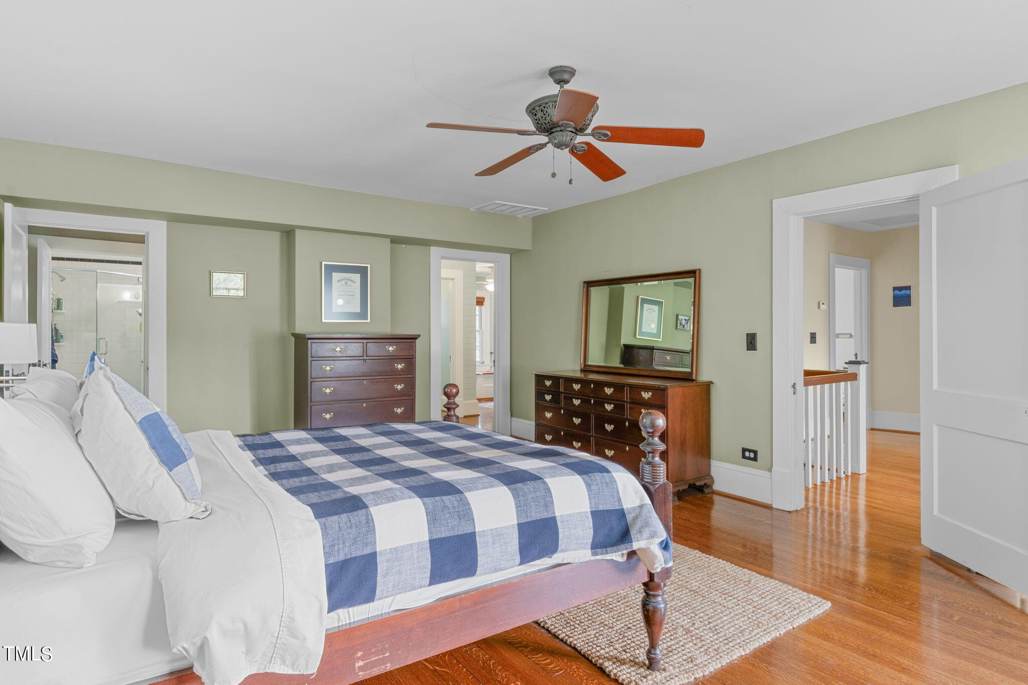 401 E Trinity Avenue