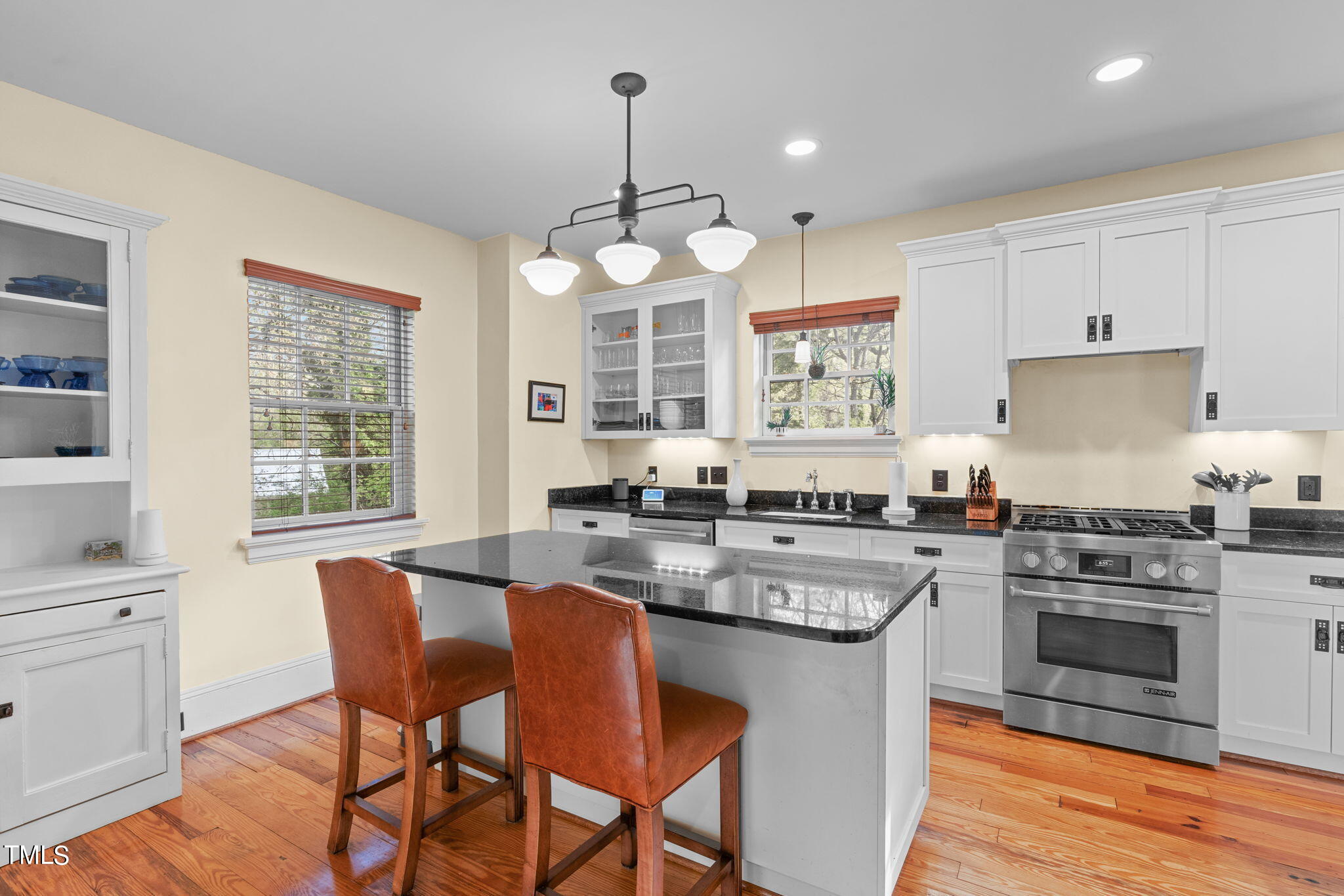 401 E Trinity Avenue