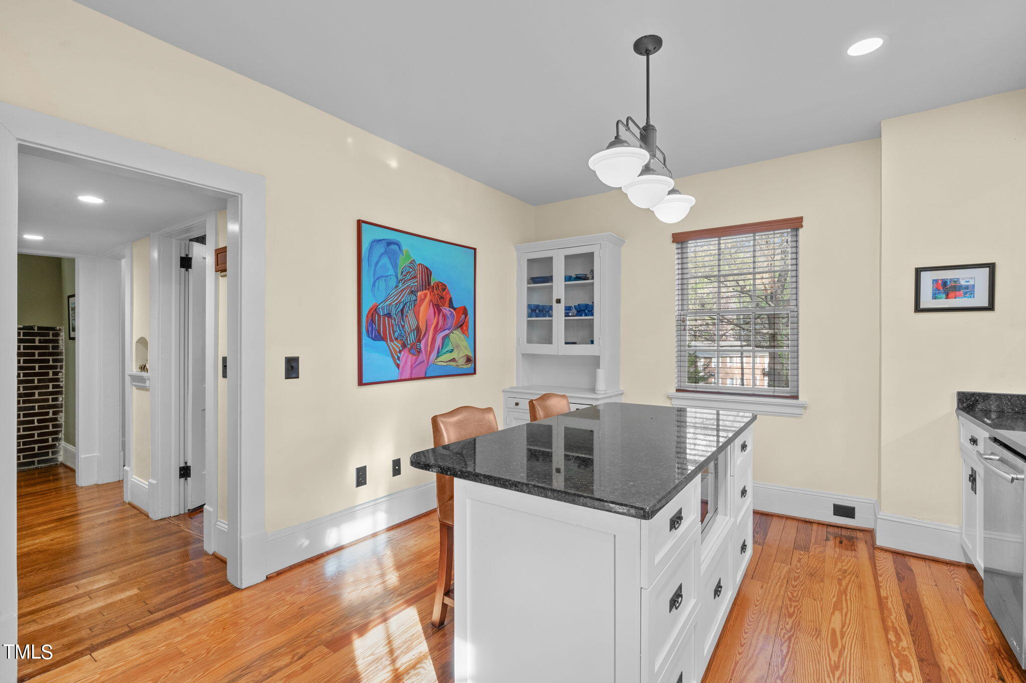 401 E Trinity Avenue