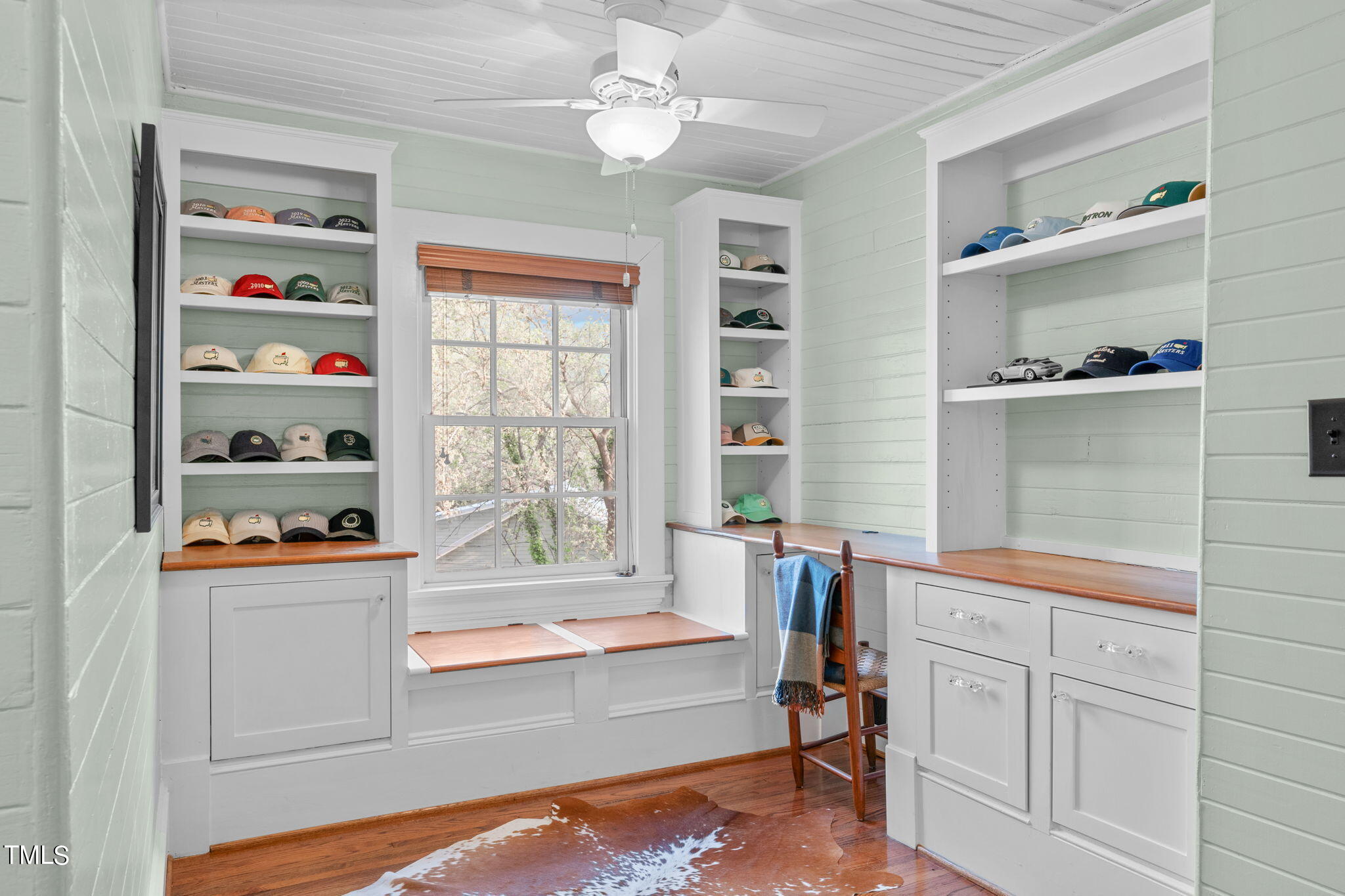 401 E Trinity Avenue