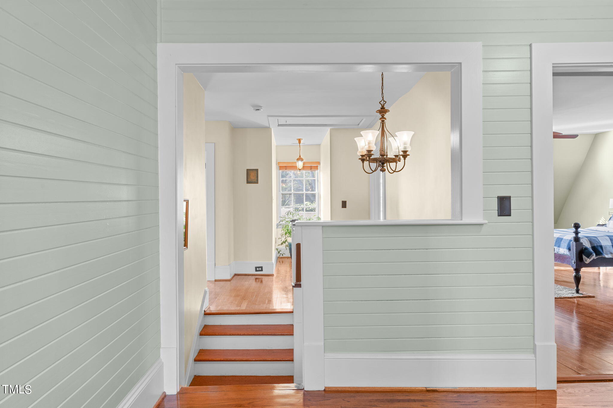 401 E Trinity Avenue