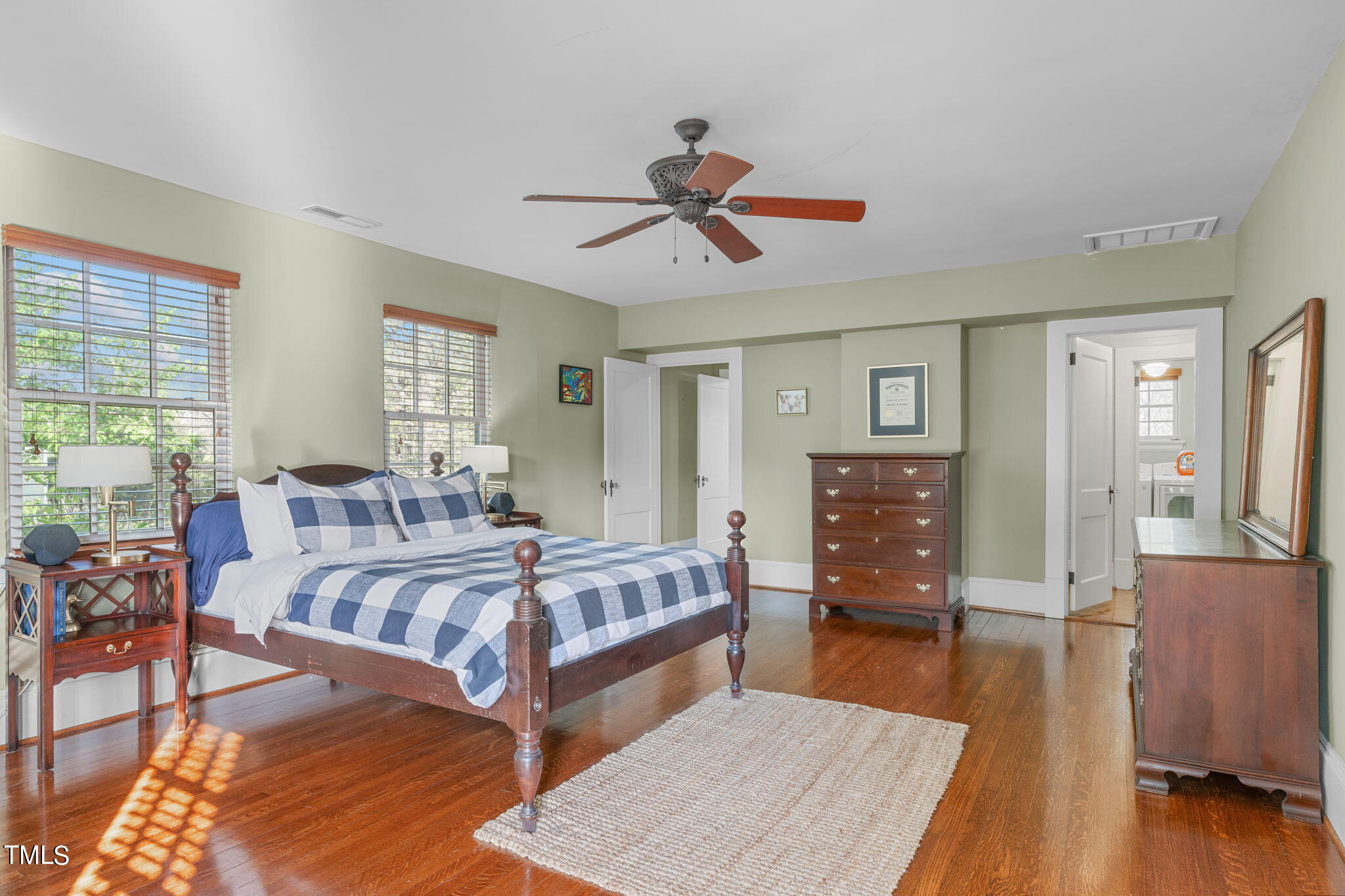 401 E Trinity Avenue