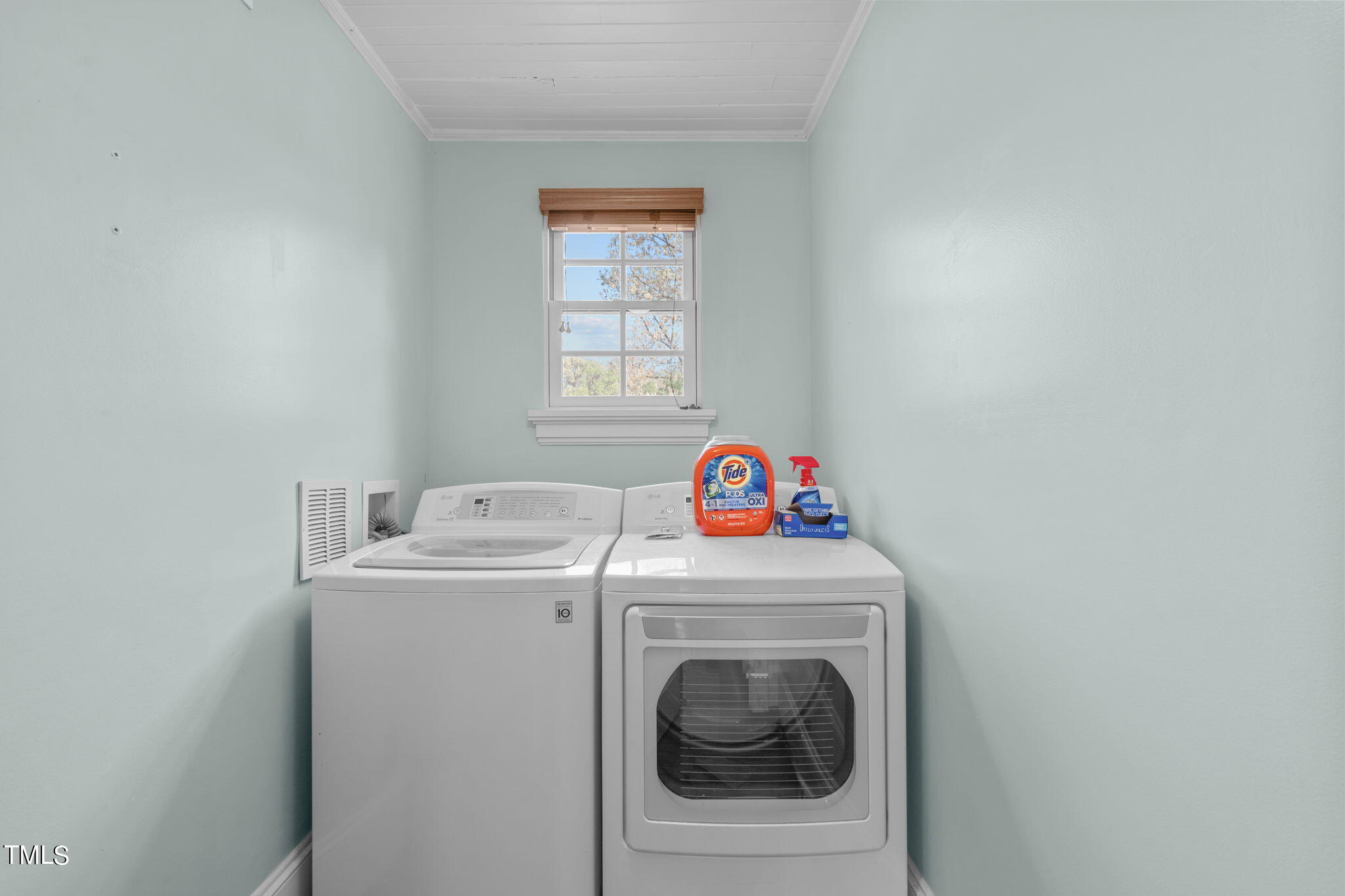 401 E Trinity Avenue