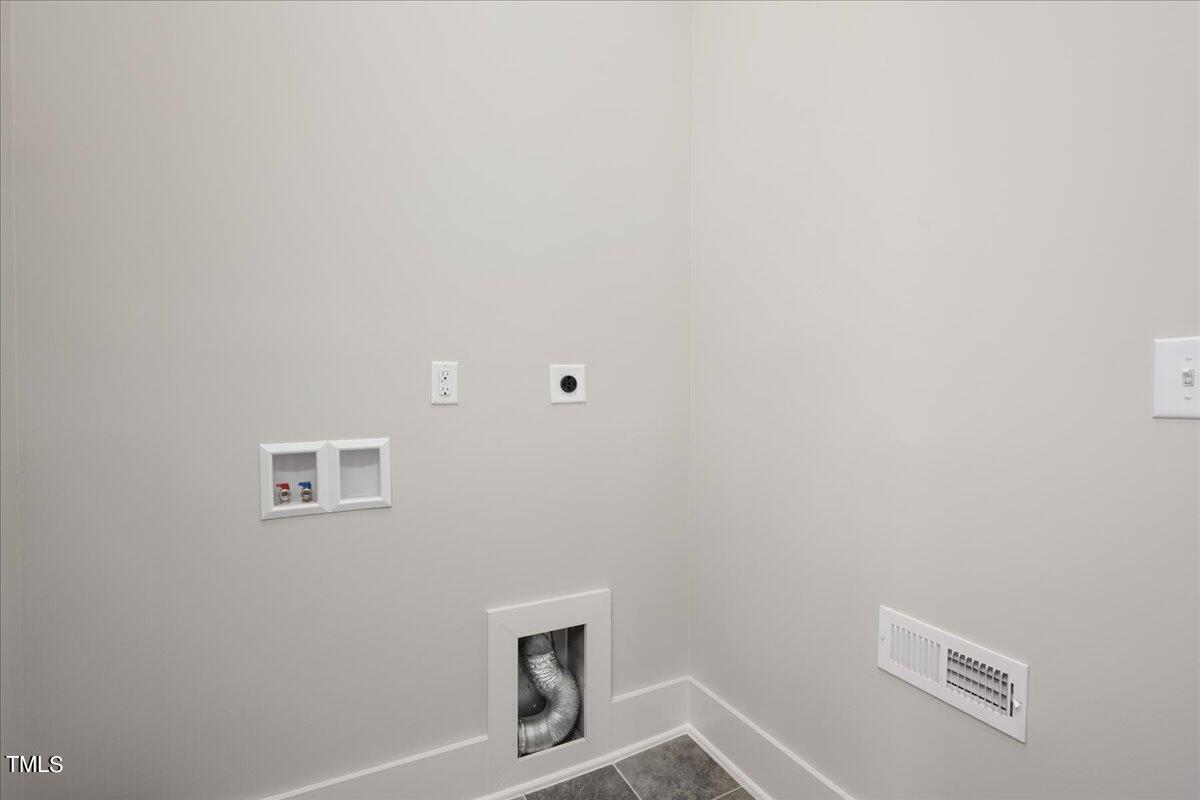 3725 Stonegate Drive