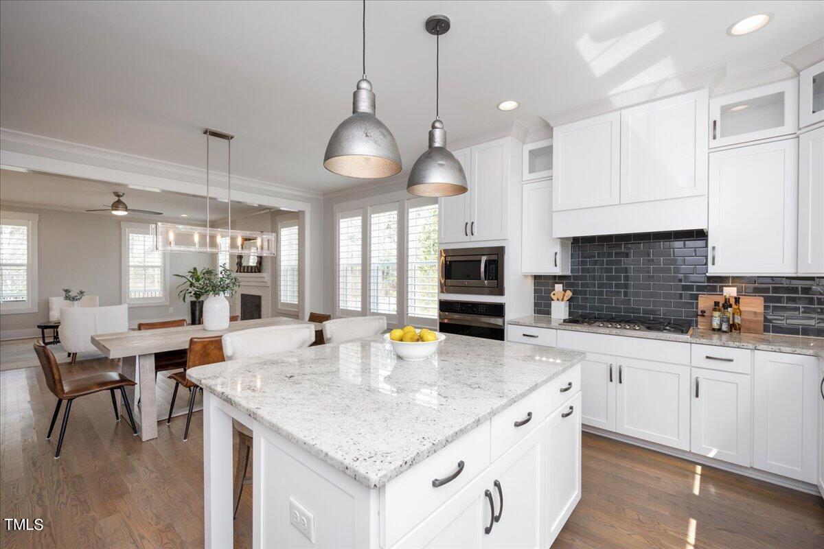 3725 Stonegate Drive