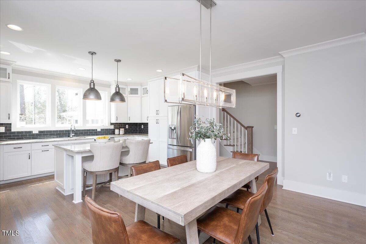 3725 Stonegate Drive