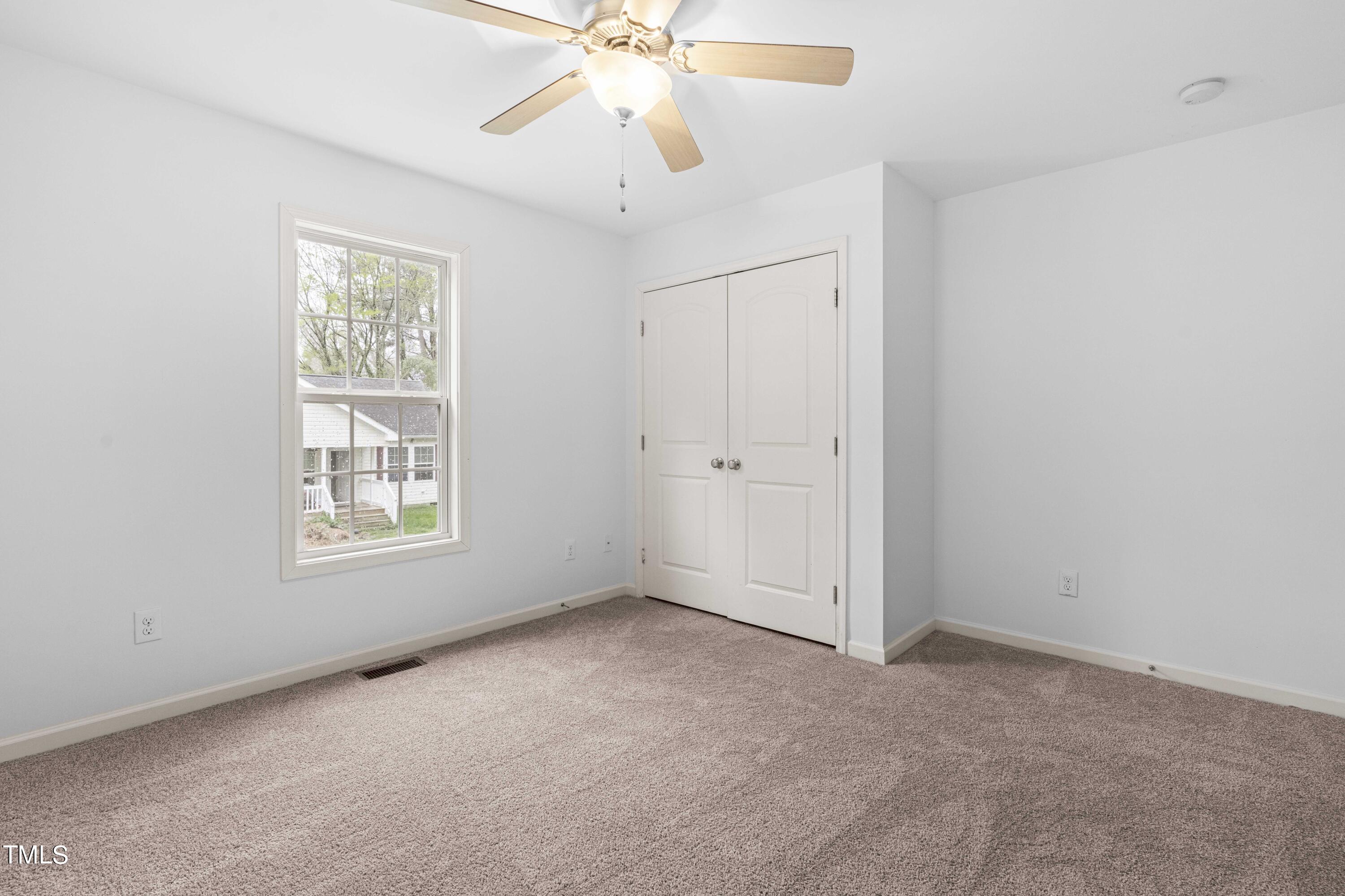 1103 W Murray Avenue